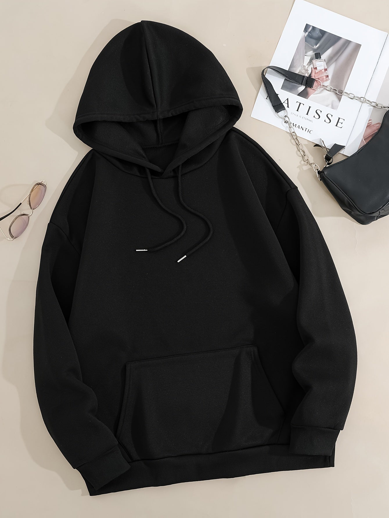 Men's Green Bay Football Graphic Hoodie - 19 & 22 Number Design, 50% Cotton 50% Polyester Blend, Kangaroo Pocket, Regular Fit Casual Pullover for Autumn Winter