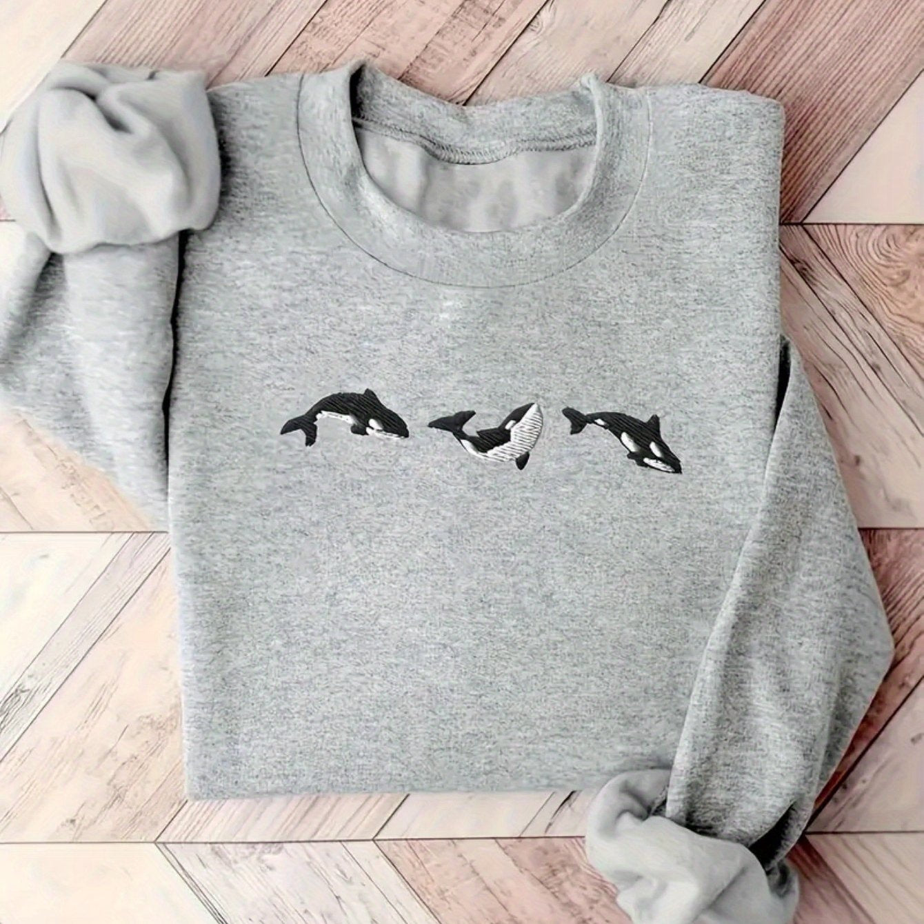 Women's Casual Whale Graphic Print Crew Neck Sweatshirt - Soft Stretch Grey Long Sleeve Pullover, Cozy Fall Winter Sweater with Medium Elasticity, Machine Washable, Classic Sweater for Ladies, Medium Elasticity Fabric