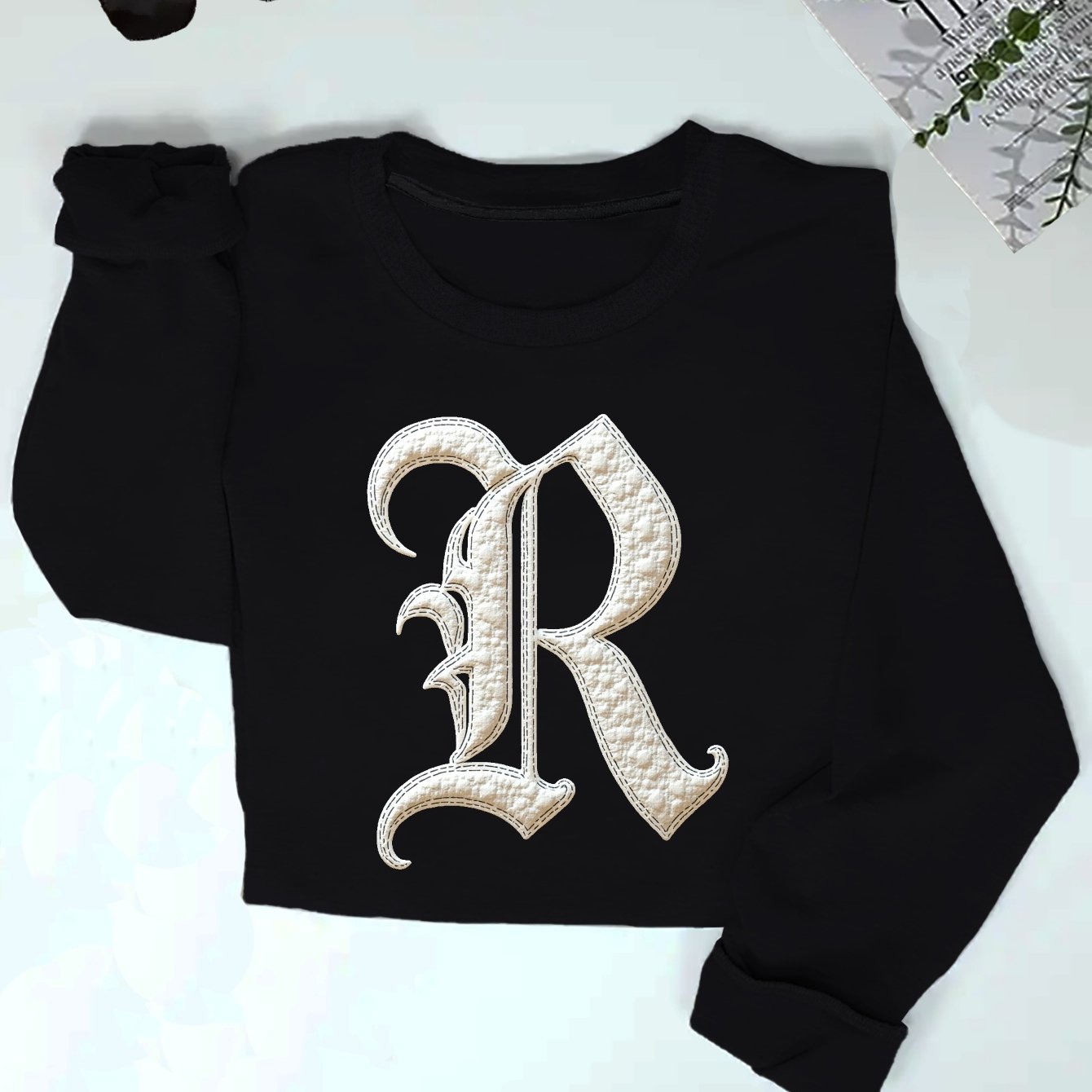 Women'S Gothic Letter R Embroidered Sweatshirt, Casual Crew Neck Long Sleeve Pullover, Geometric Pattern, Regular Fit, Fall/Winter Collection, Cute Sweatshirts
