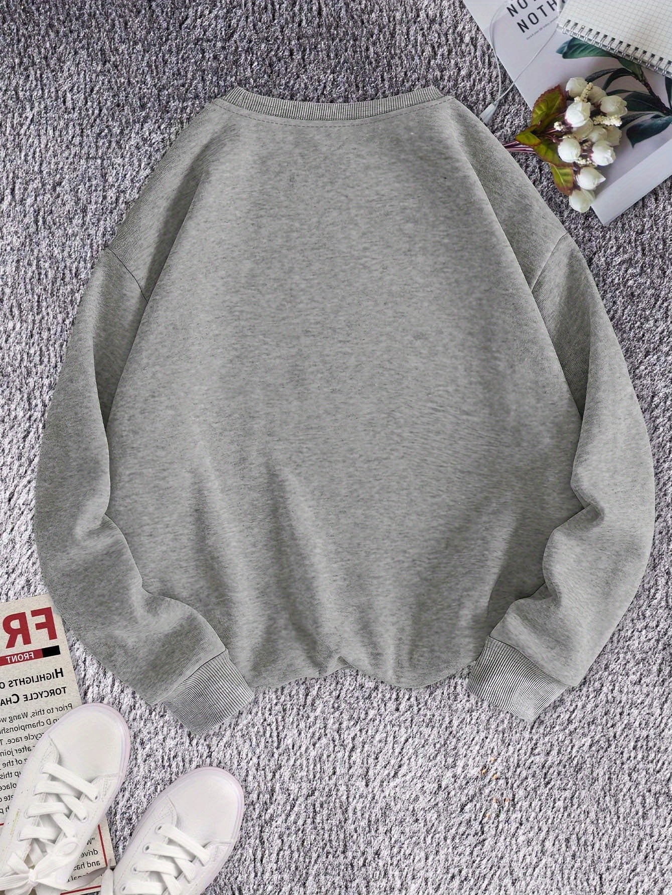 Cozy 'Knit Chicks' Geometric Pattern Women's Sweatshirt - Soft Polyester, Light Gray with Pink Embroidery, Long Sleeve, Round Neck, Machine Washable - Perfect for Fall/Winter Casual Wear