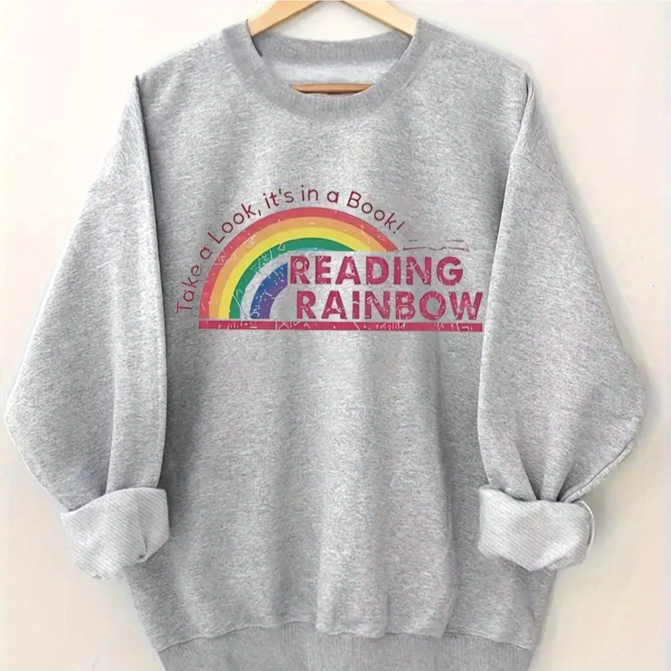 Women's Cozy Reading Rainbow Graphic Crew Neck Sweatshirt - Long Sleeve Knit Pullover for Fall/Winter, Grey Casual Sweater with