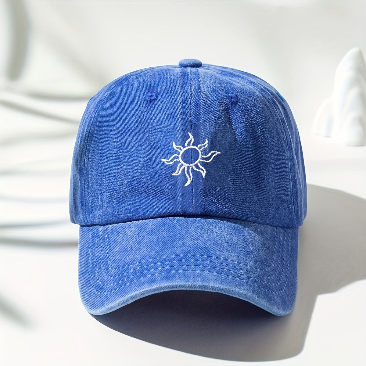 Lightweight Adjustable Classic Sunflower Embroidery Baseball Cap, Unisex Washed Distressed Dad Hats for Women Men