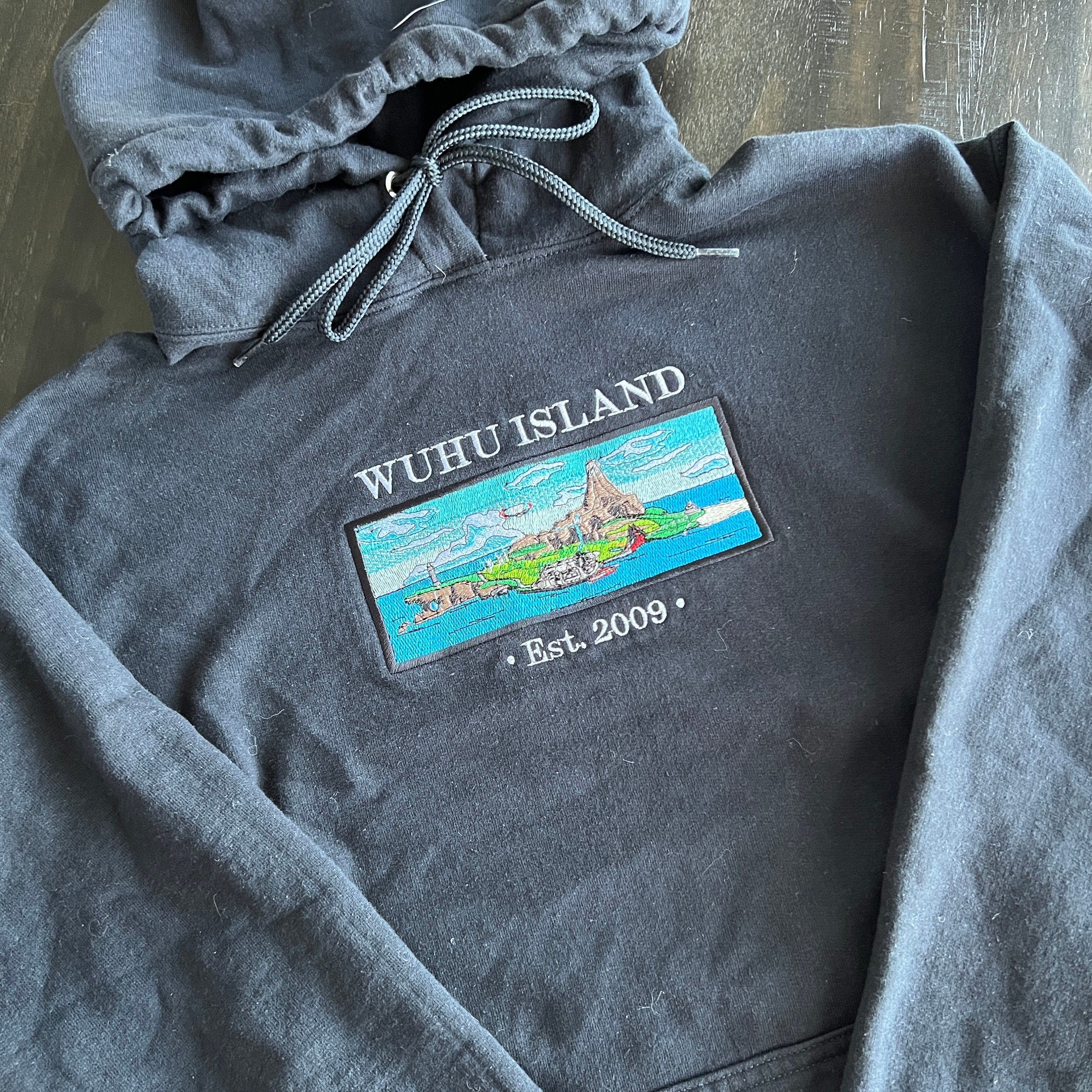 Wuhu Island Nintendo Wii Sports Resort Scene Embroidered Hoodie Sweatshirt Unisex Long Sleeve Personalized Multiple Colors