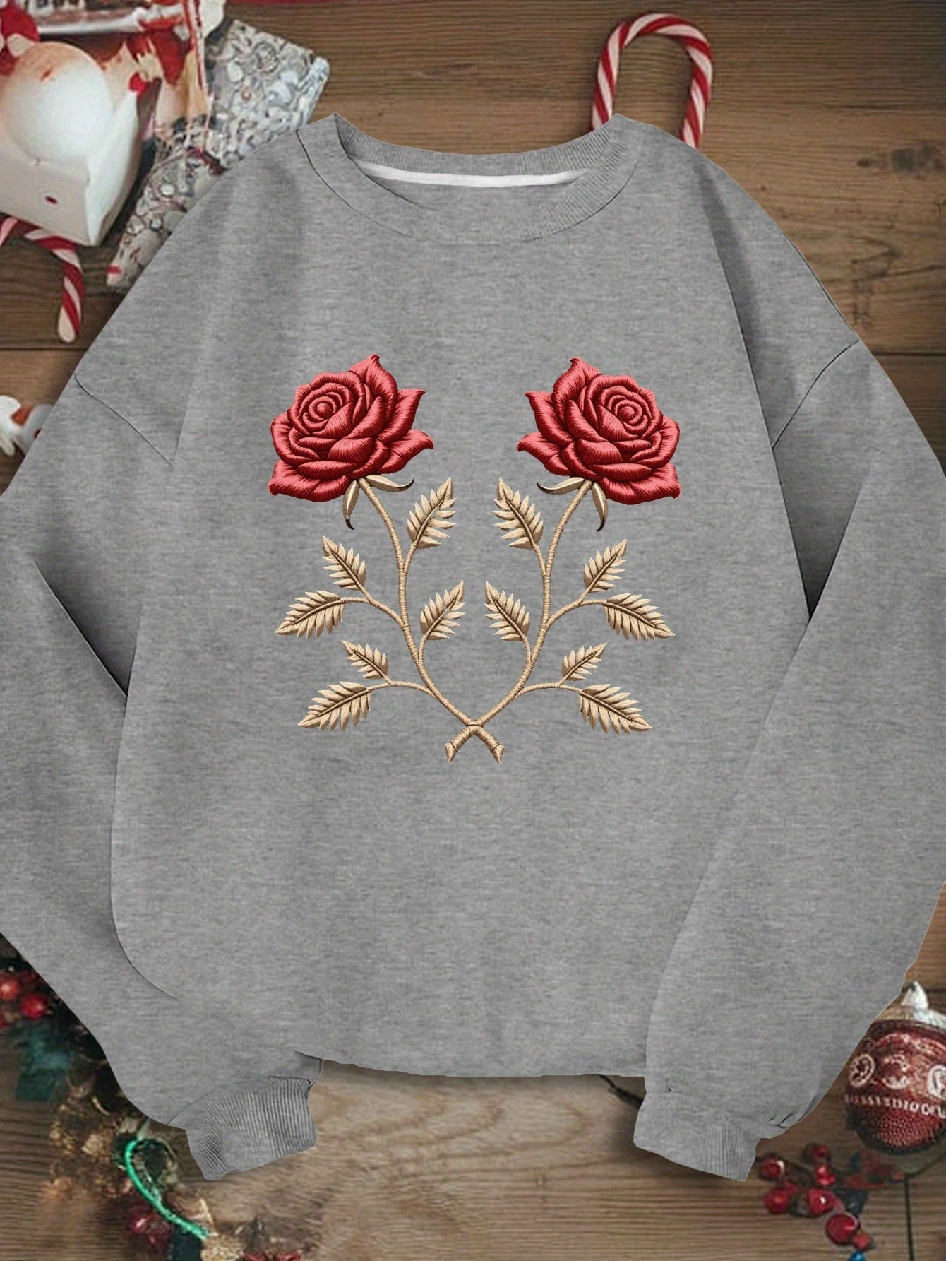 Embroidery Embroidered Pattern with Roses Women'S Plus Size Sweatshirt