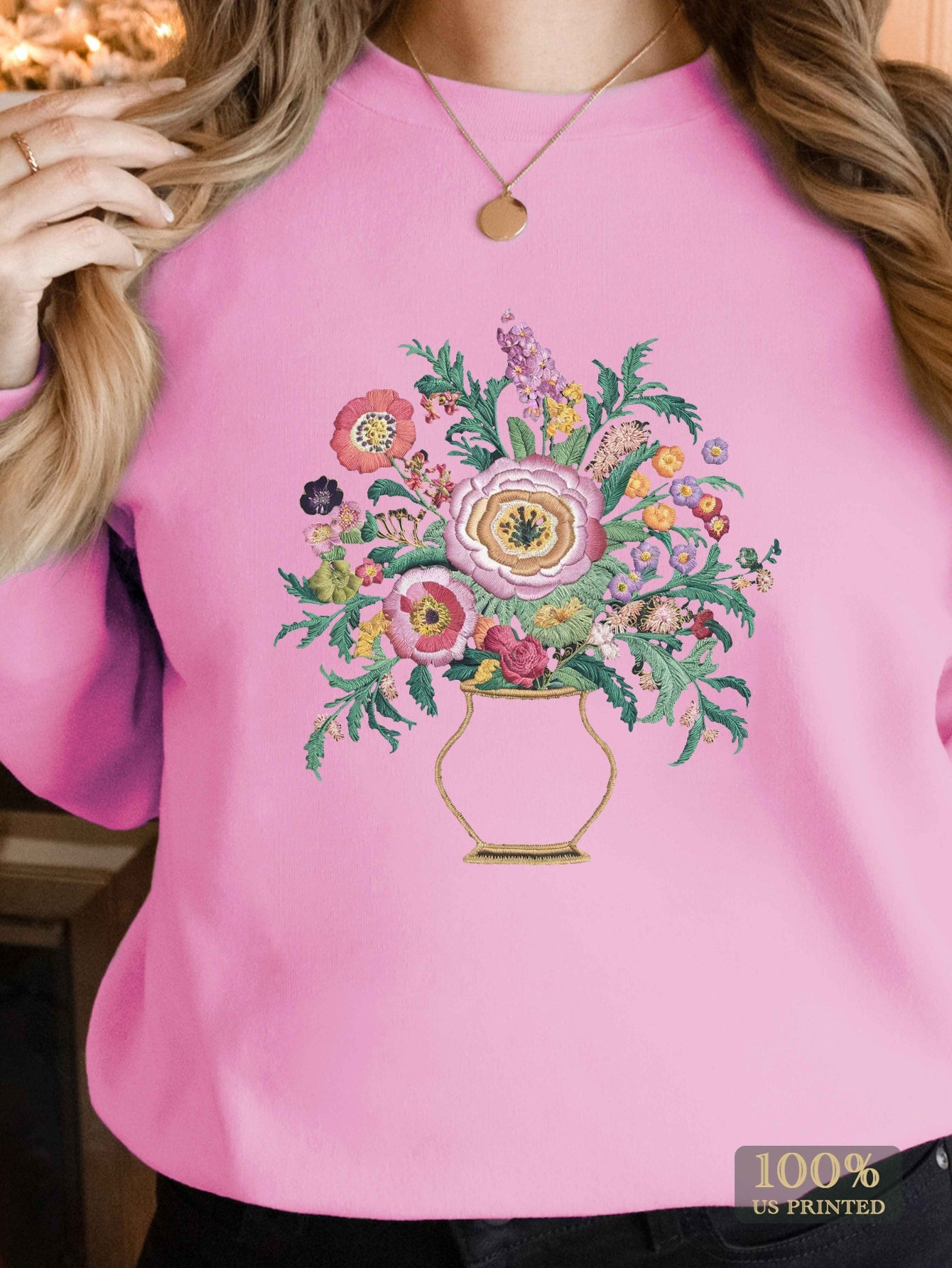 Cozy Floral Embroidered Women's Sweatshirt - Casual Crew Neck, Long Sleeve Pullover for Fall & Winter, Machine Washable