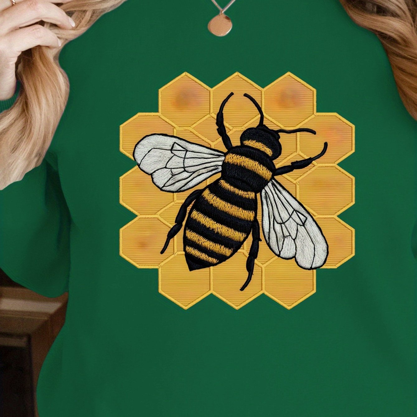 detailed embroidered bee illustration women's sweatshirts