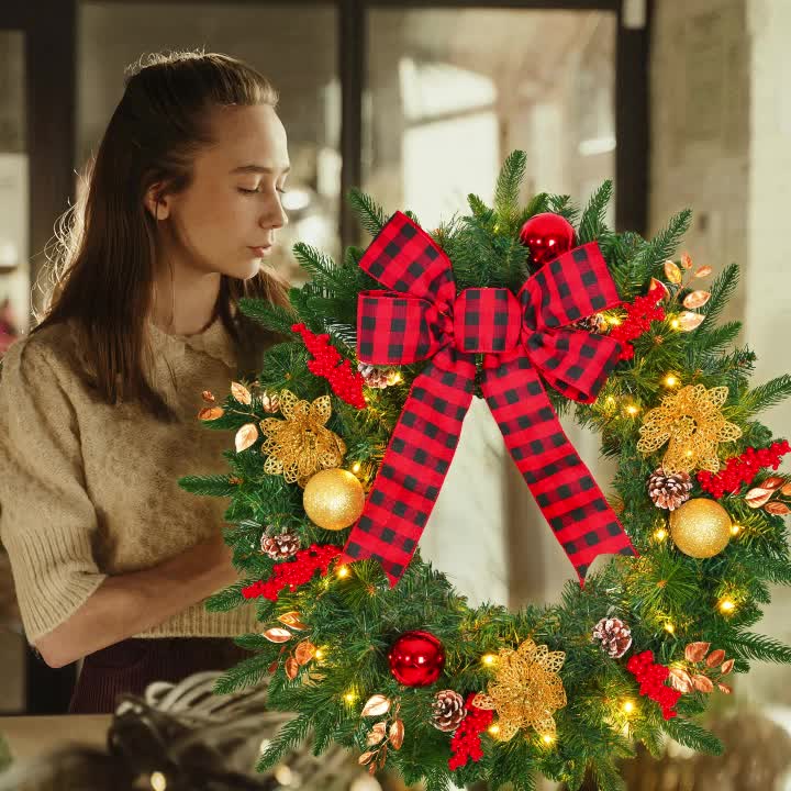 28inch 8 Modes Extra Large Pre-lit Christmas Wreath Artificial Deluxe Lighted Christmas Wreath Decorations Ornament with LED Lights Door Window Fireplace Decor Timer Function
