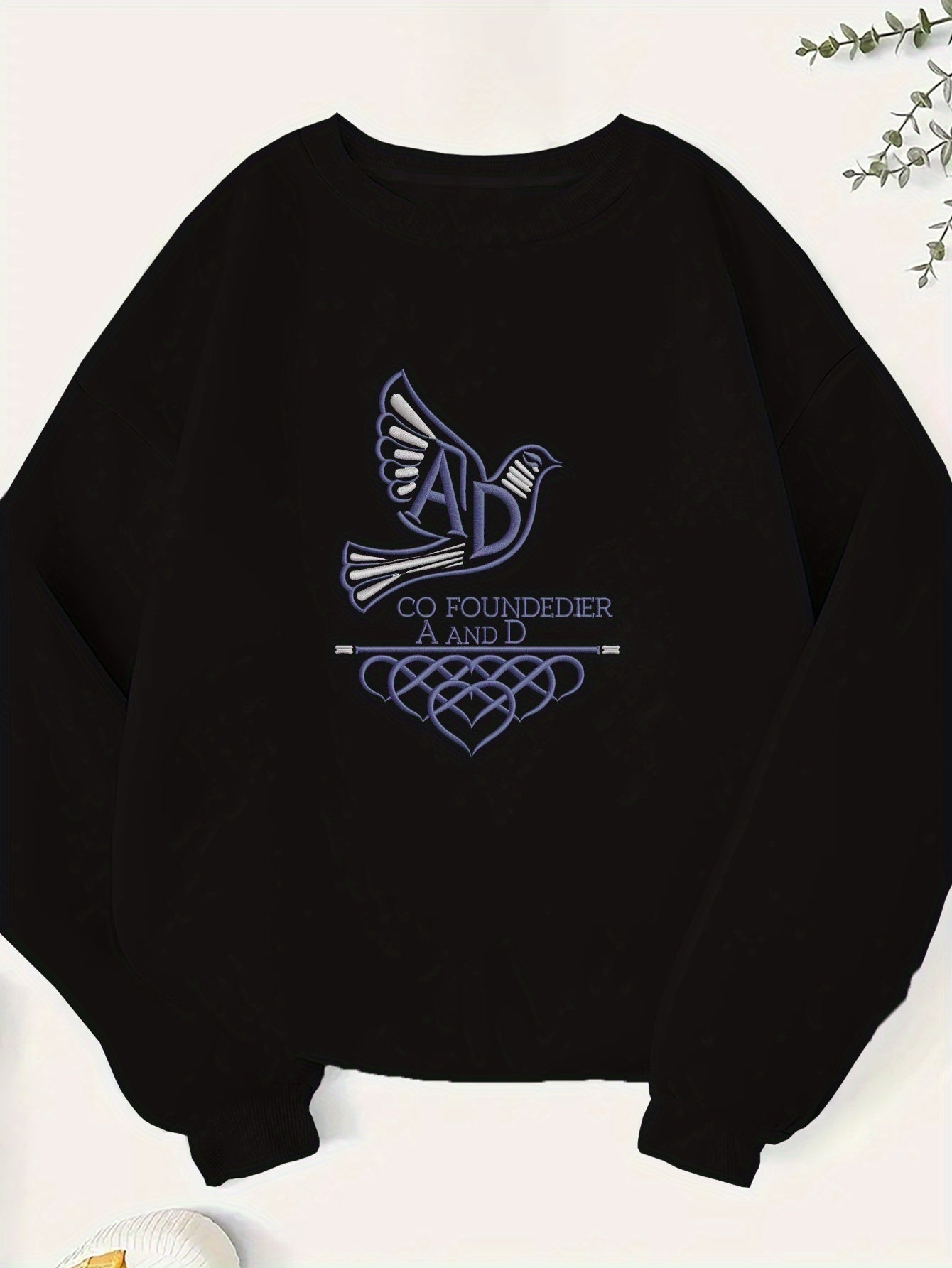 Plus Size Women's Green Sweatshirt with White Dove & Hearts Embroidery - Casual Crew Neck, Long Sleeve, 100% Polyester, Machine Washable - Perfect for Fall/Winter