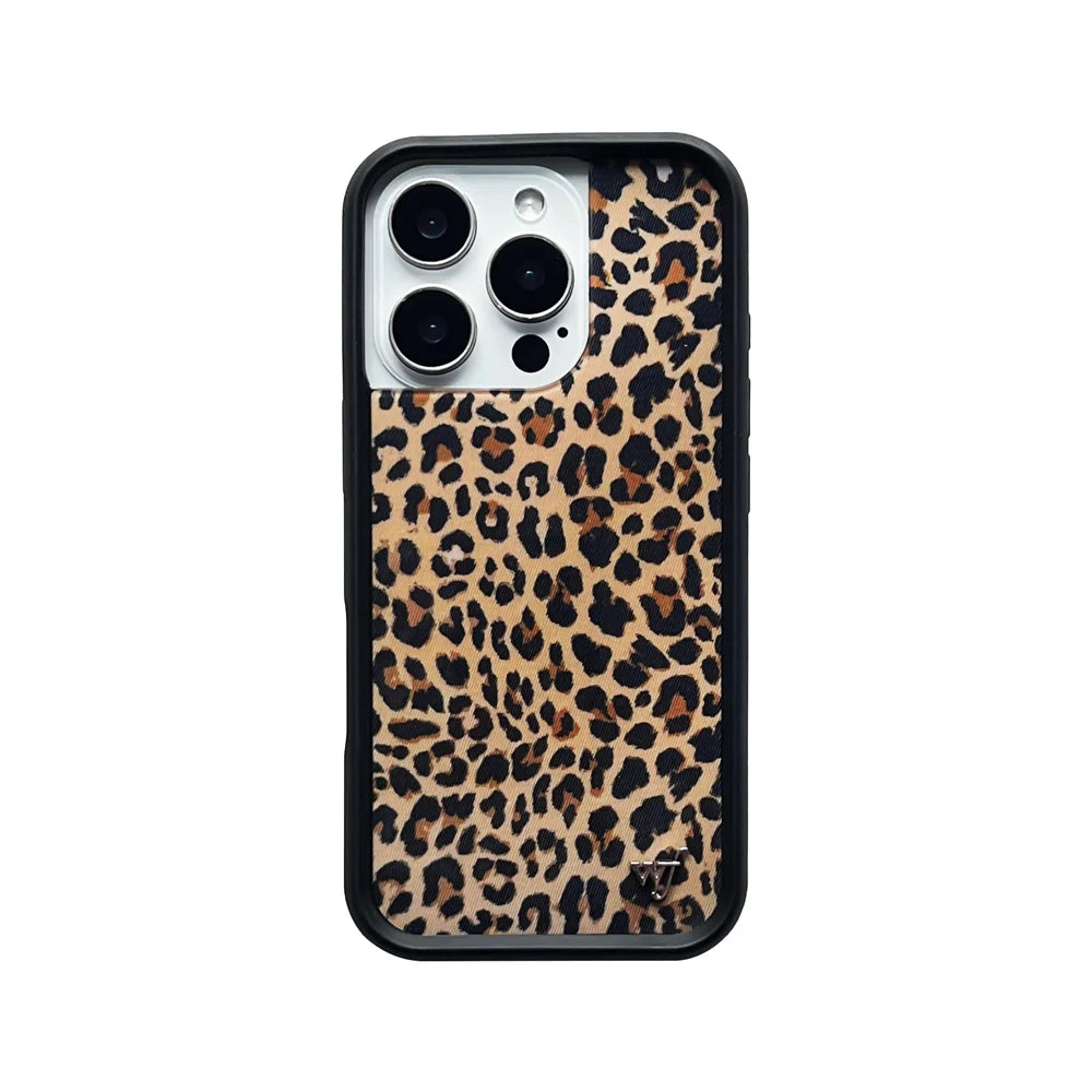 Wildflower strawberry Phone Case for iPhone 12 13 Pro 14 Pro 15 plus 16 promax Cover WF Leopard Print Cherry Cute Cartoon Cover