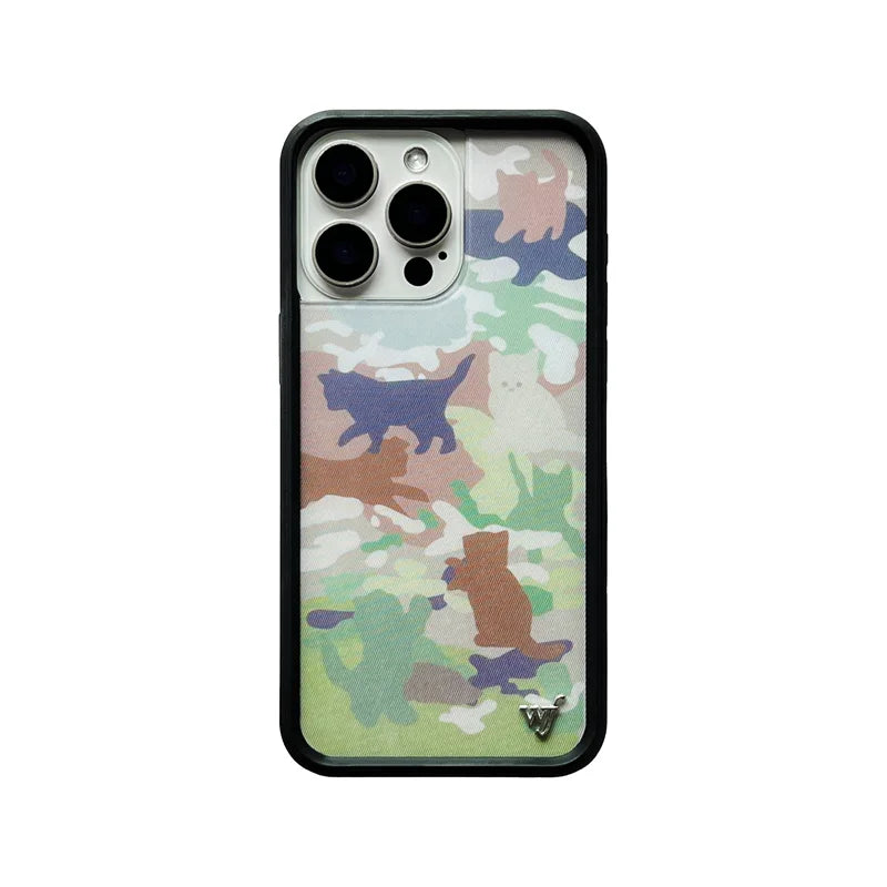 Wildflower 3D WF Metal Logo Anime Phone Case for iPhone 16 15 14 13 12 Pro Max Plus Lovely Dog Deer Camouflage Back Cover Funda