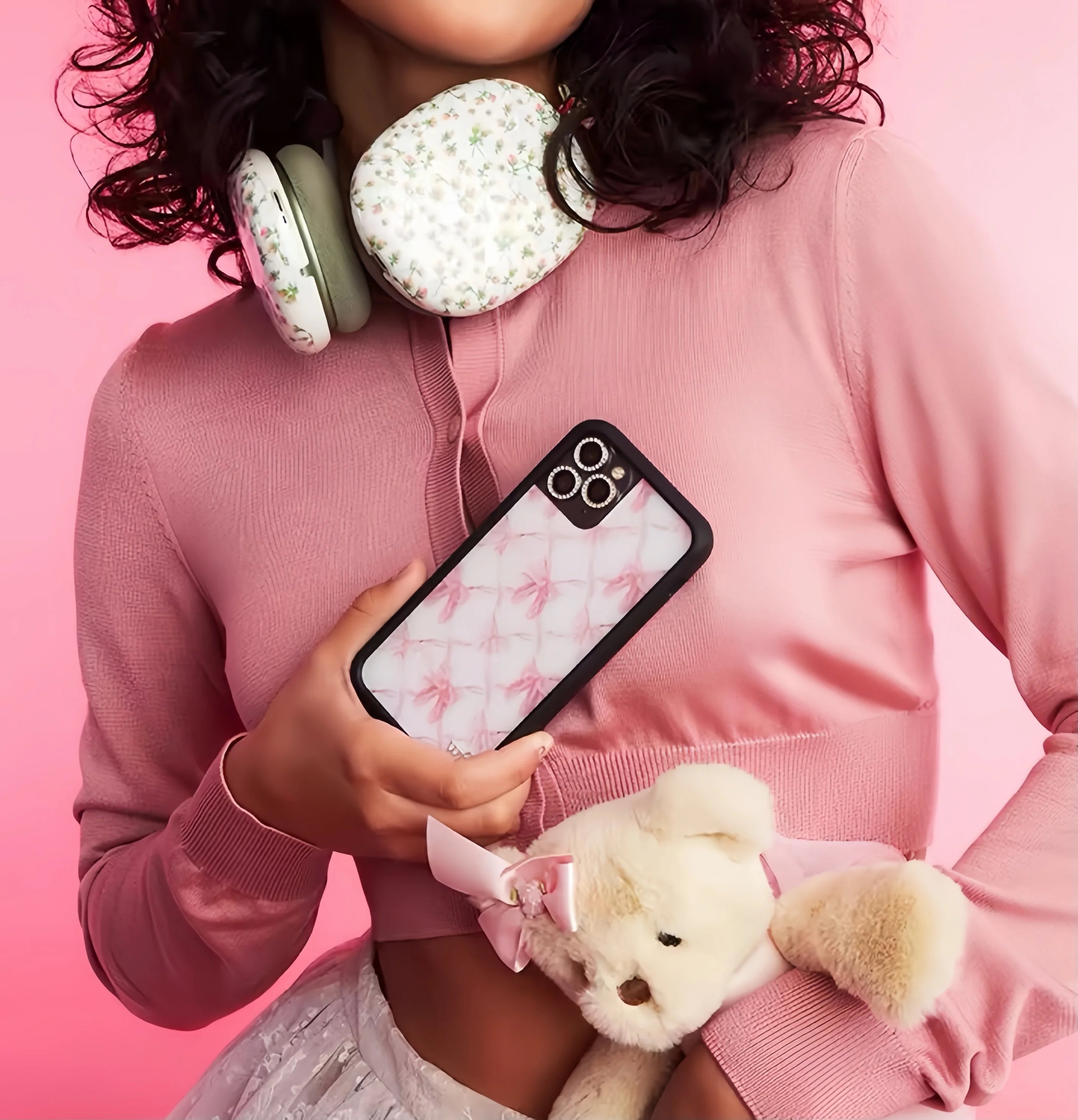 Wildflower Ins Cute Cartoon Phone Case for iPhone Leopard Print Cherry Pink Cat Brown 13 Pro 14 Pro 15 Pro WF Strawberries case