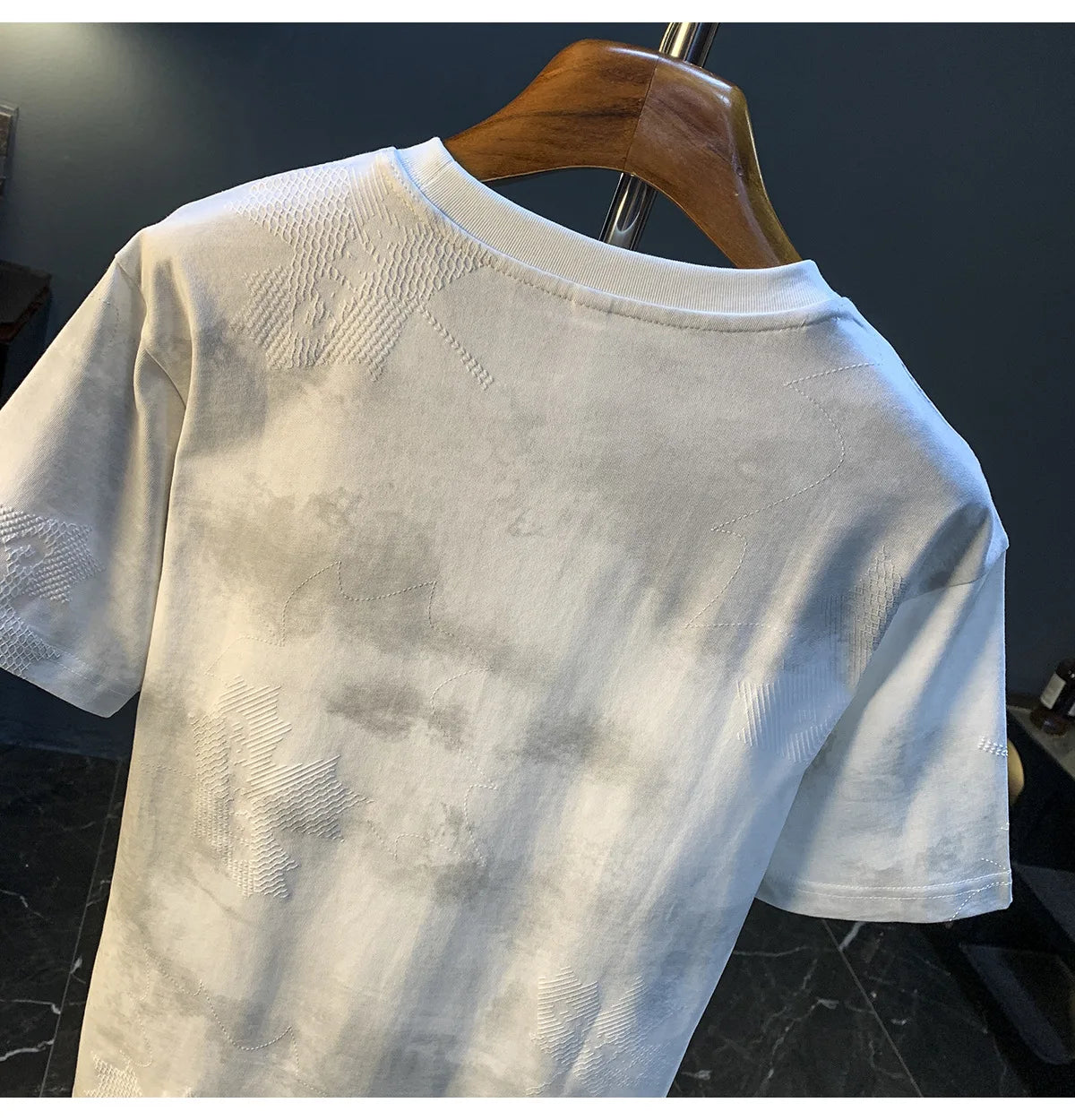 High end embroidered men's short sleeved shirt, summer high-density T-shirt, halo printed loose half sleeved shirt