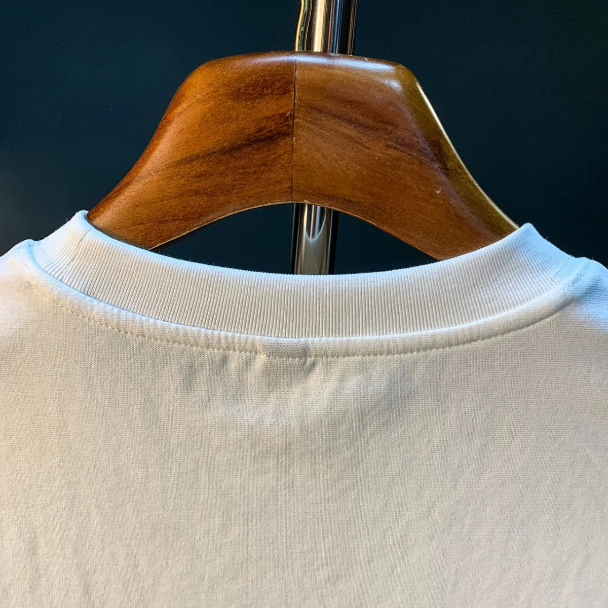 2025 Summer thin fashion high-end printed T-shirt men's 2025 trend embroidered paint splashed short sleeved top