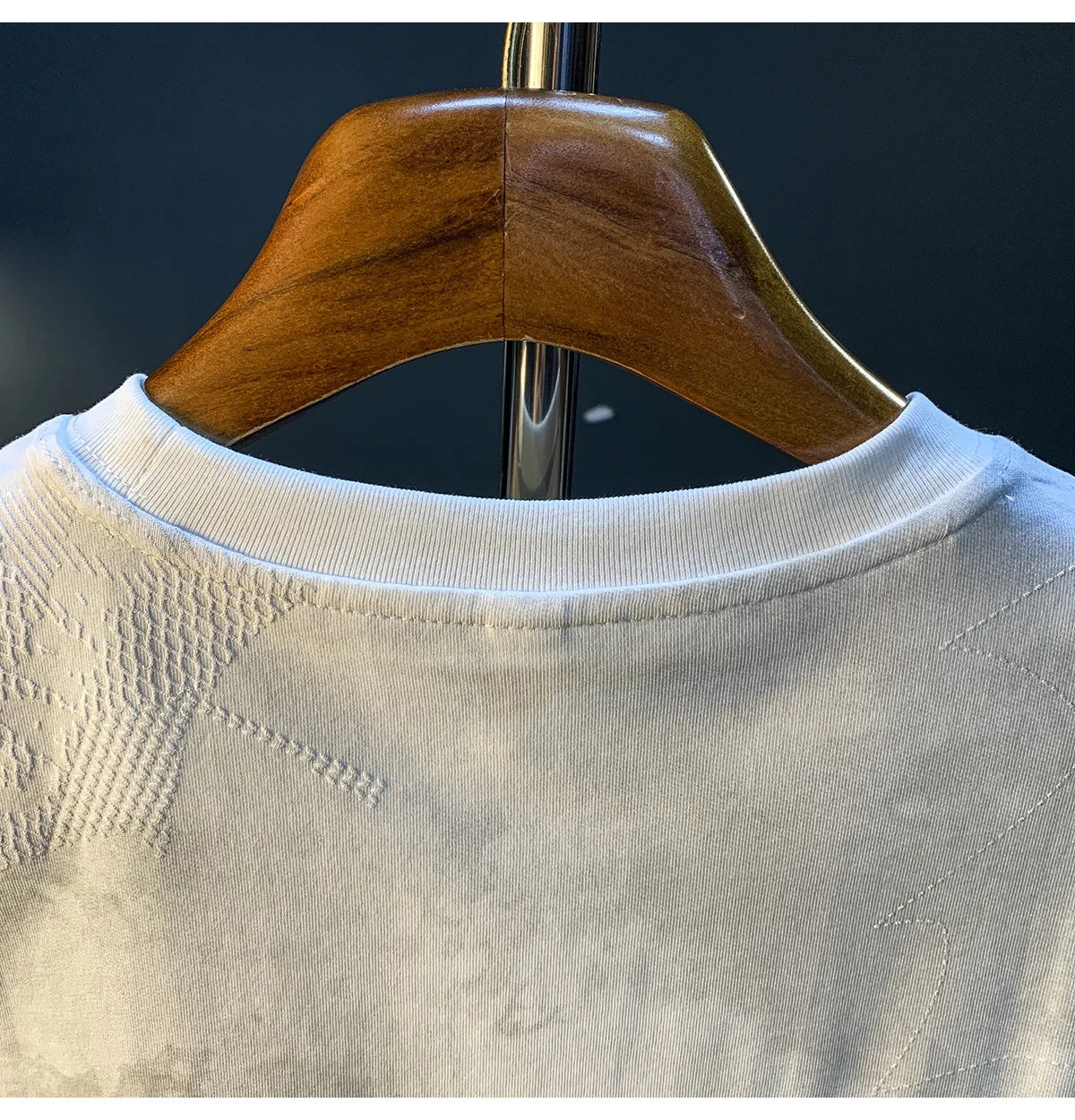 High end embroidered men's short sleeved shirt, summer high-density T-shirt, halo printed loose half sleeved shirt