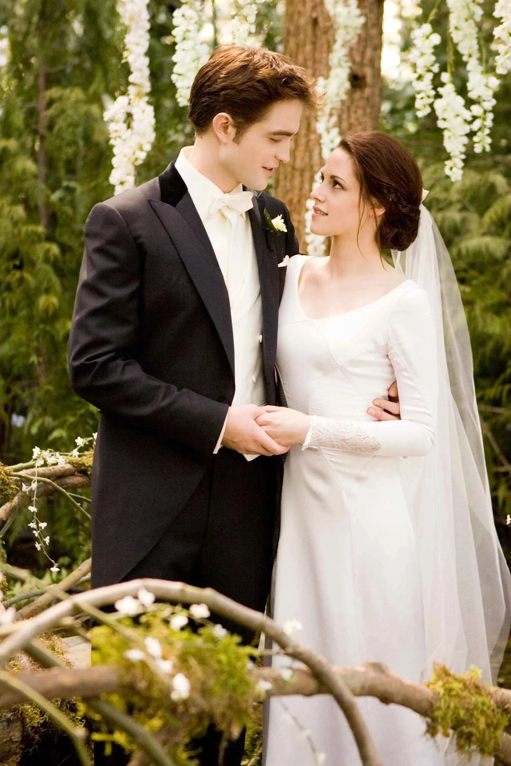 Classic Movie Twilight Poster Edward Bella Canvas Painting Prints Wall Art Picture Film Room Home Bar Cafe Decor Mural