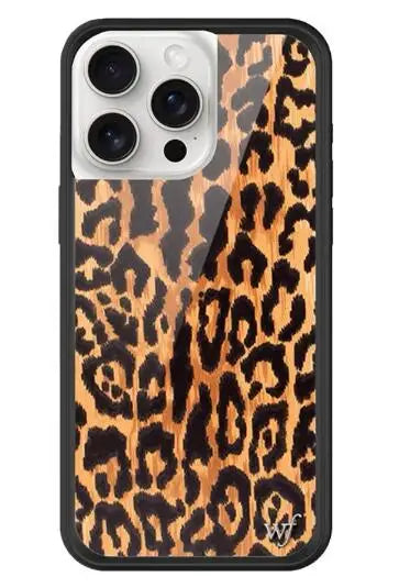 Wildflower Ins Cute Cartoon Phone Case for iPhone Leopard Print Cherry Pink Cat Brown 13 Pro 14 Pro 15 Pro WF Strawberries case