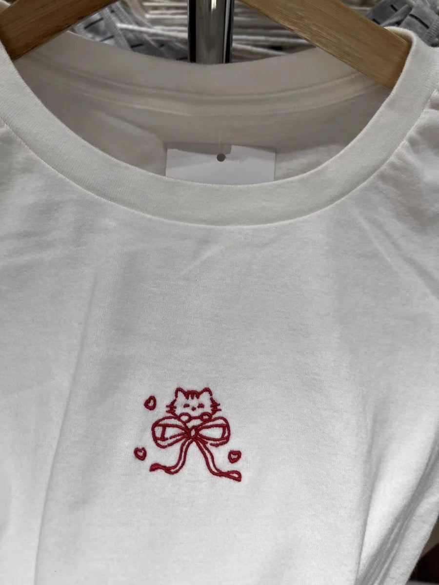 Cat with Bow Embroidery Slim T-shirt Woman Summer O-neck Short Sleeve Cotton Tee Shirt Female New Sweet Cartoon Tshirt Y2k Tops