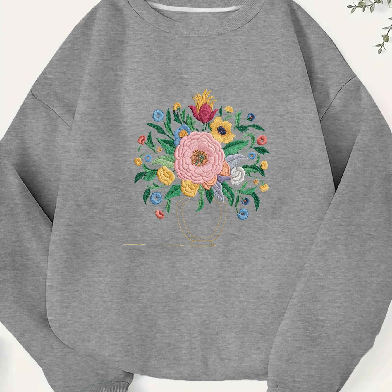 Embroidered Floral Pattern Illustration 250G Women'S Plus Size Sweatshirt