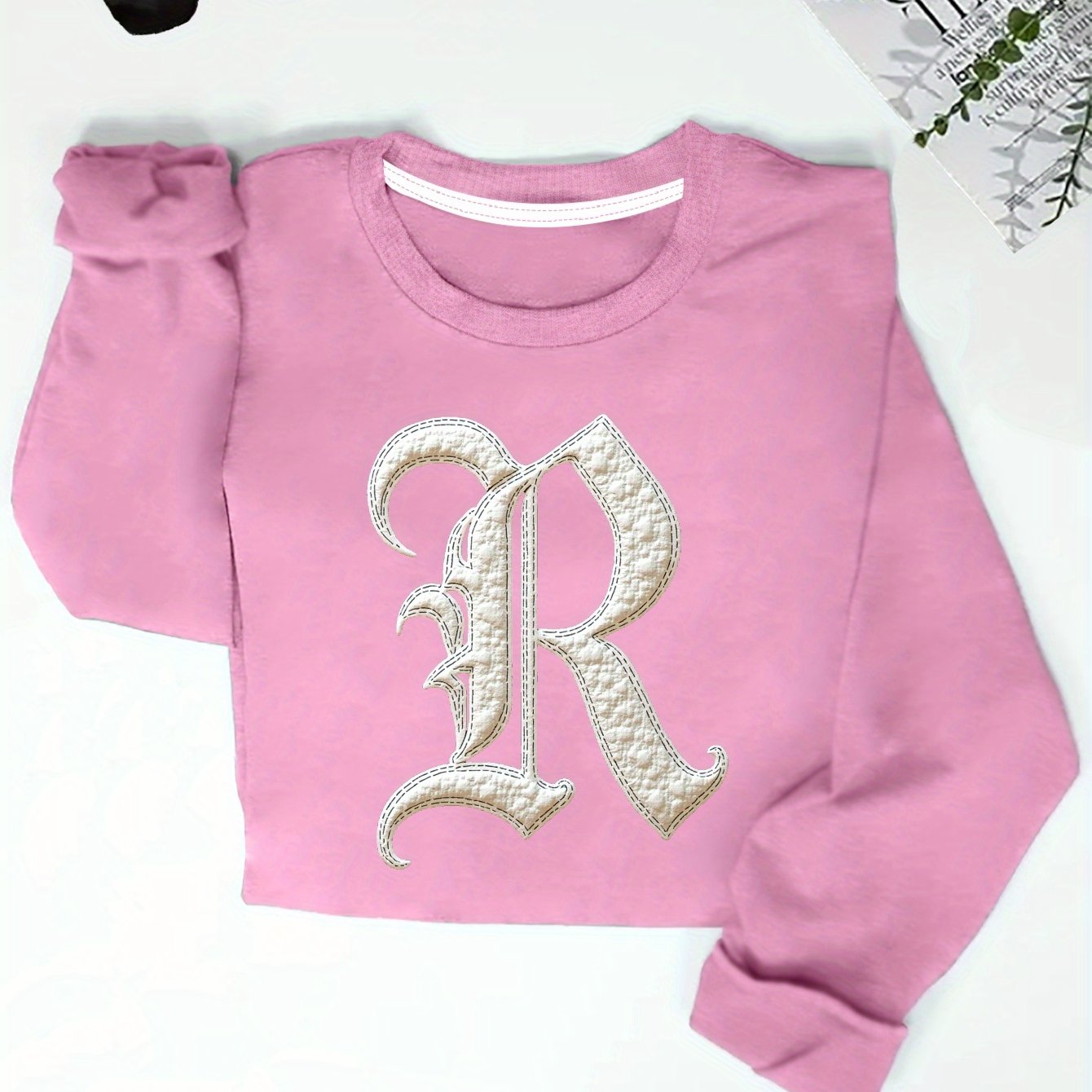 Women'S Gothic Letter R Embroidered Sweatshirt, Casual Crew Neck Long Sleeve Pullover, Geometric Pattern, Regular Fit, Fall/Winter Collection, Cute Sweatshirts