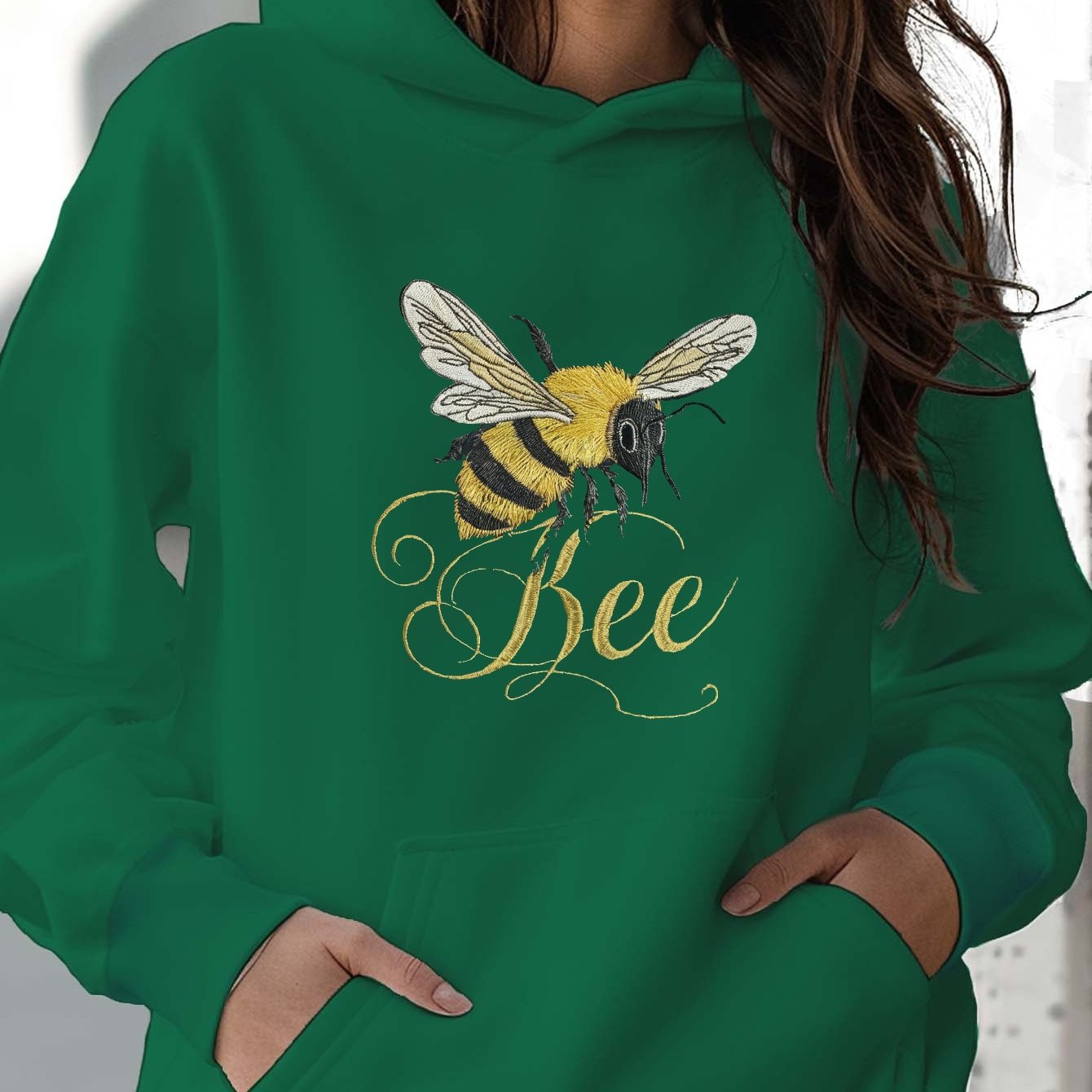 Teediy Beautifully Detailed Embroidered Bee Teediy Women'S Hoodies