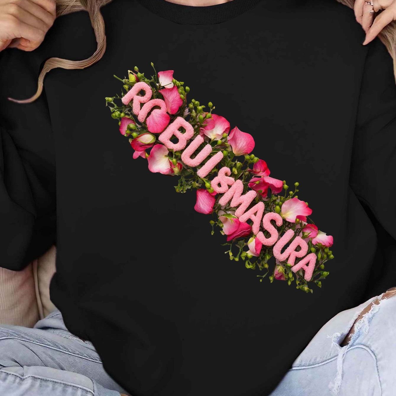 RobiulMasura Elegant Floral Embroidered Women's Sweatshirt - Cozy Polyester, Round Neck, Machine Washable - Perfect for Fall/Winter