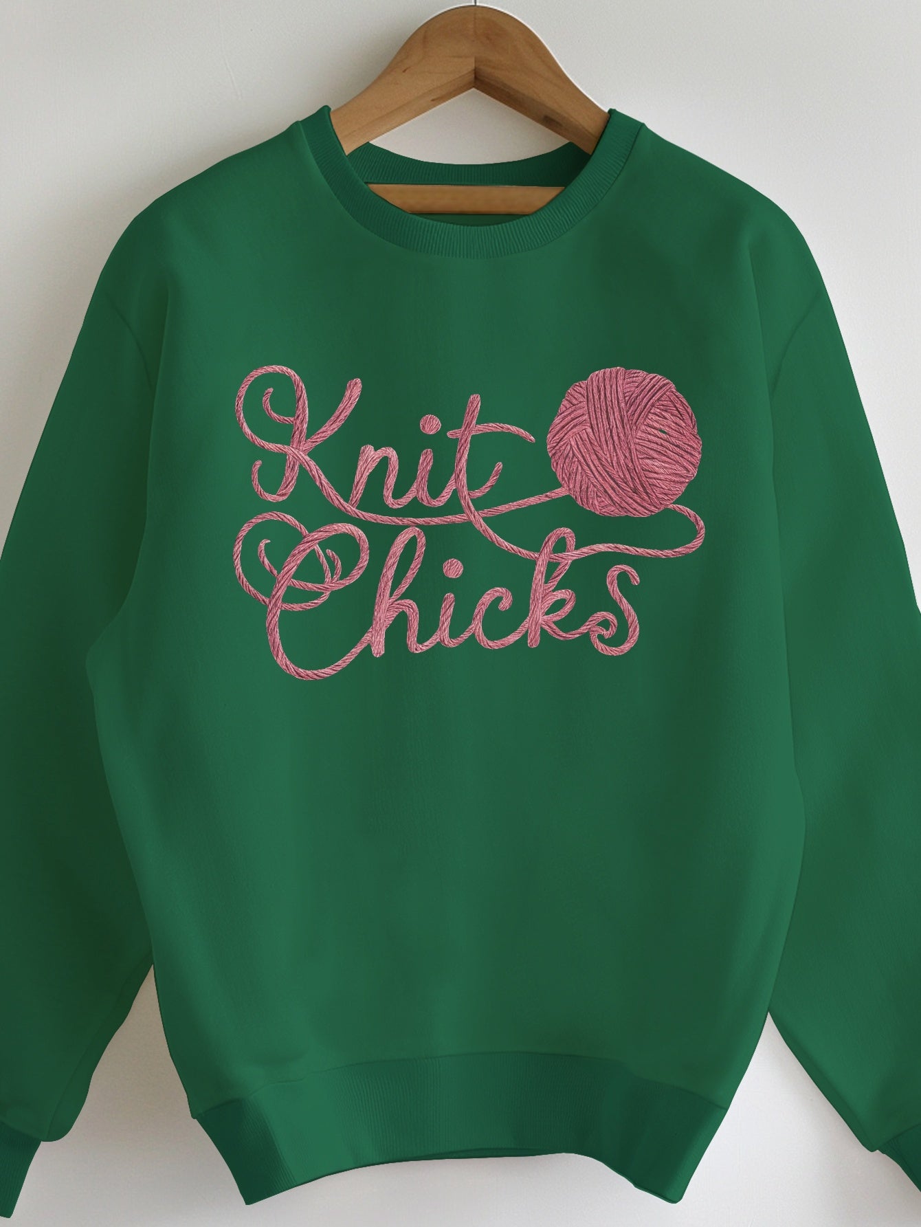 Cozy 'Knit Chicks' Geometric Pattern Women's Sweatshirt - Soft Polyester, Light Gray with Pink Embroidery, Long Sleeve, Round Neck, Machine Washable - Perfect for Fall/Winter Casual Wear