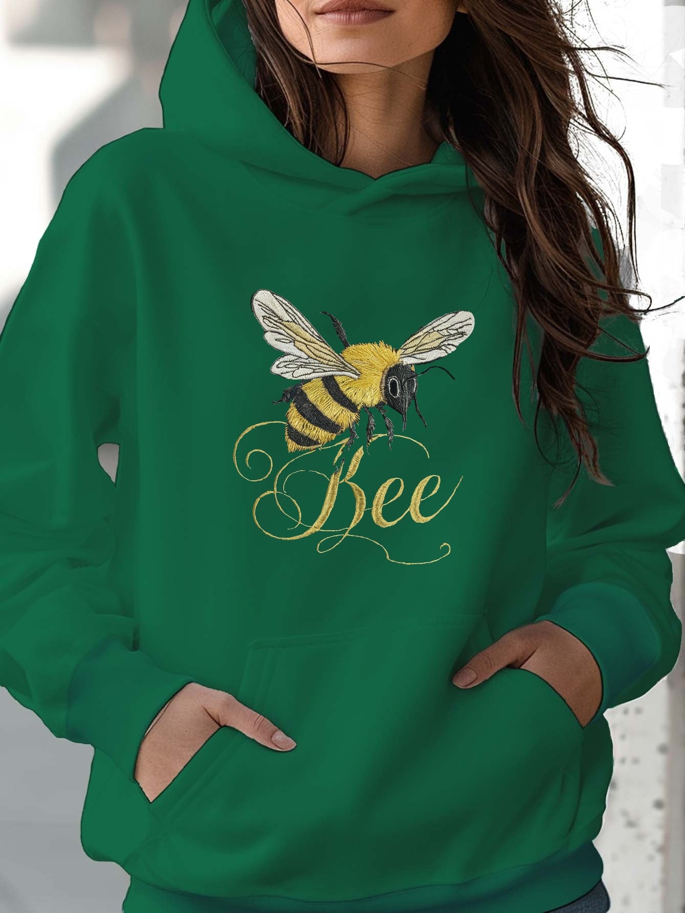 Teediy Beautifully Detailed Embroidered Bee Teediy Women'S Hoodies