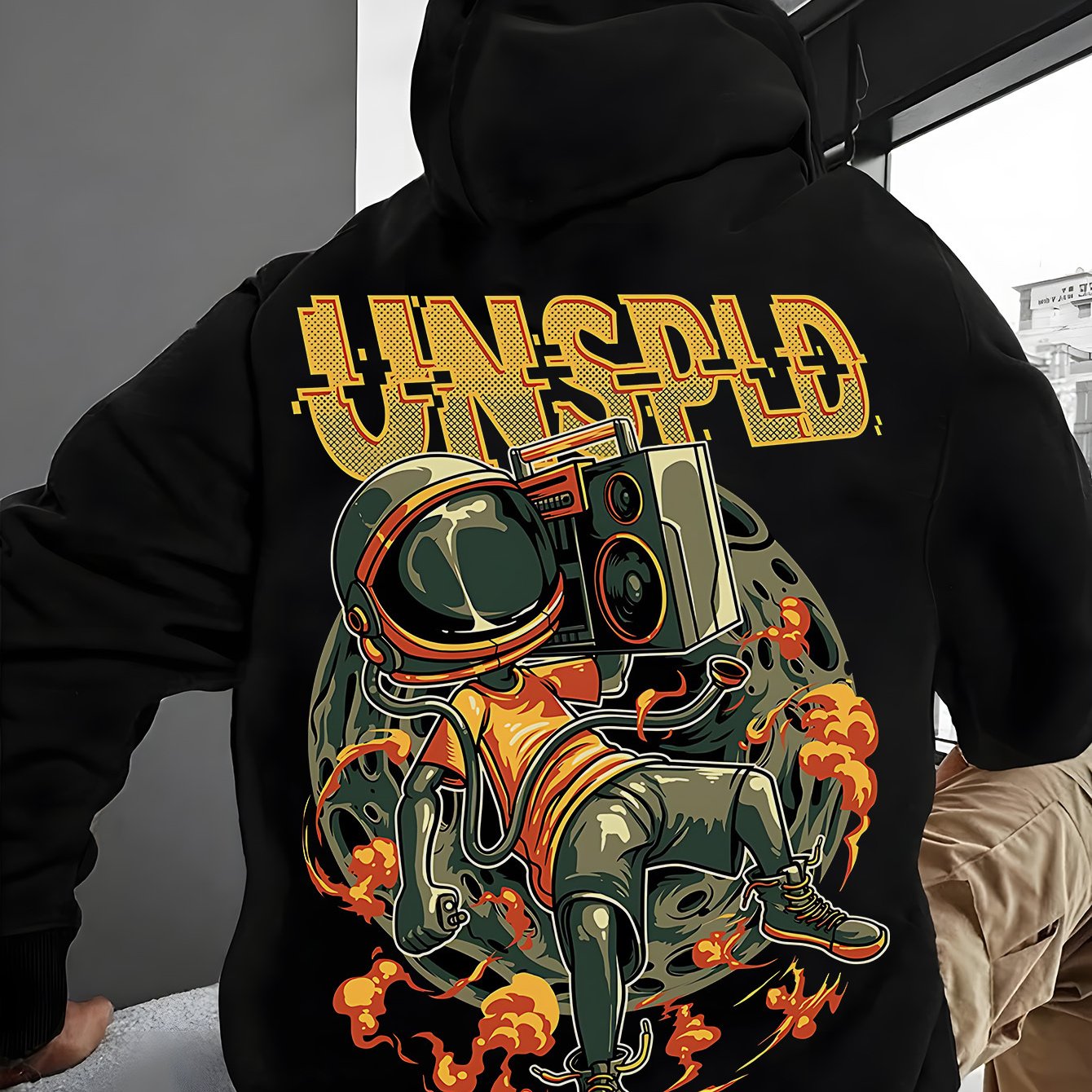Men's Casual Graphic Hoodie with Cartoon Fire Helmet & Speaker Design - Soft Cotton Blend, Flame Accents, Kangaroo Pocket, Machine Washable - Stylish Fall/Winter Streetwear, Essential Hoodie