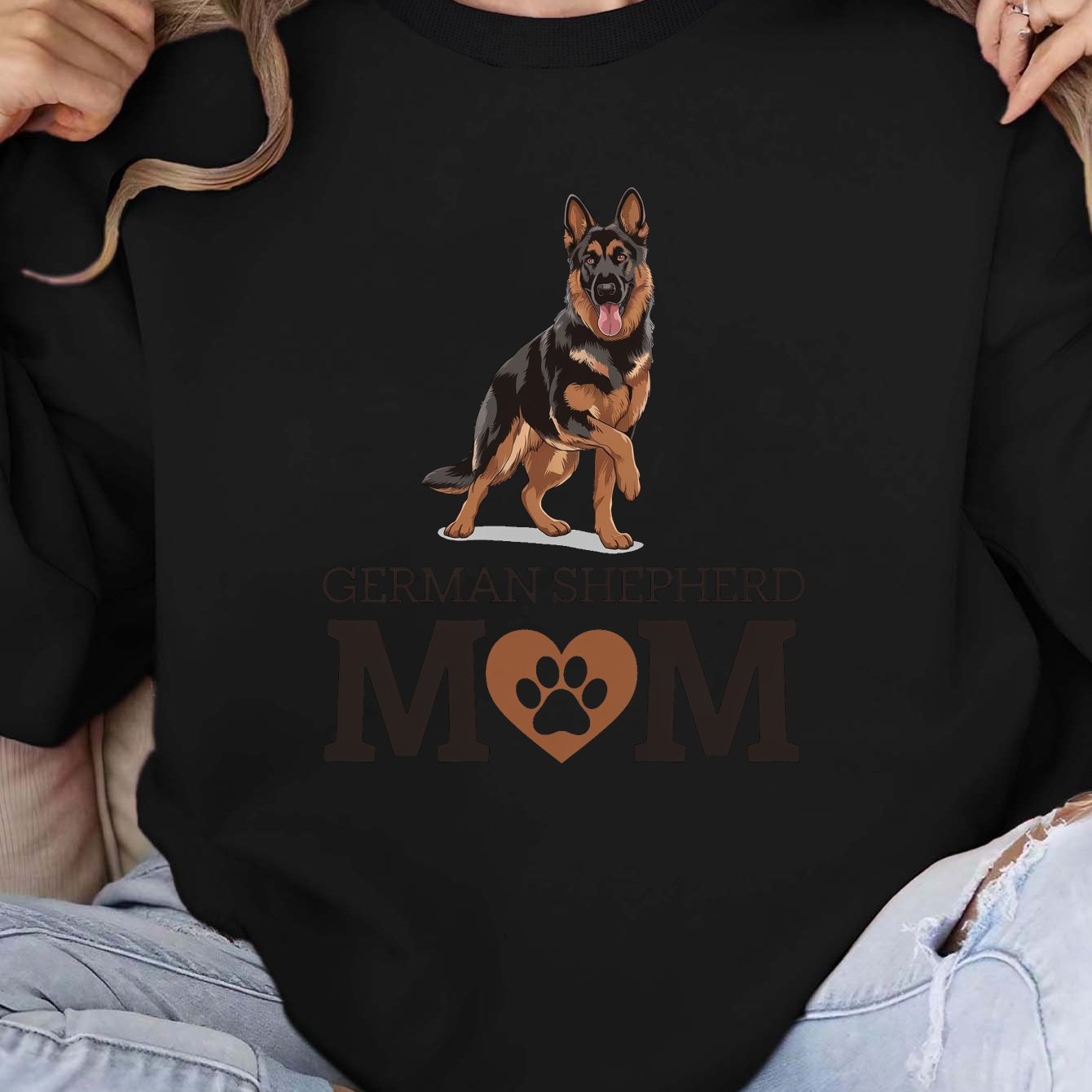 German Shepherd Mom Sweatshirt - Soft, Comfortable, Perfect for Dog Lovers