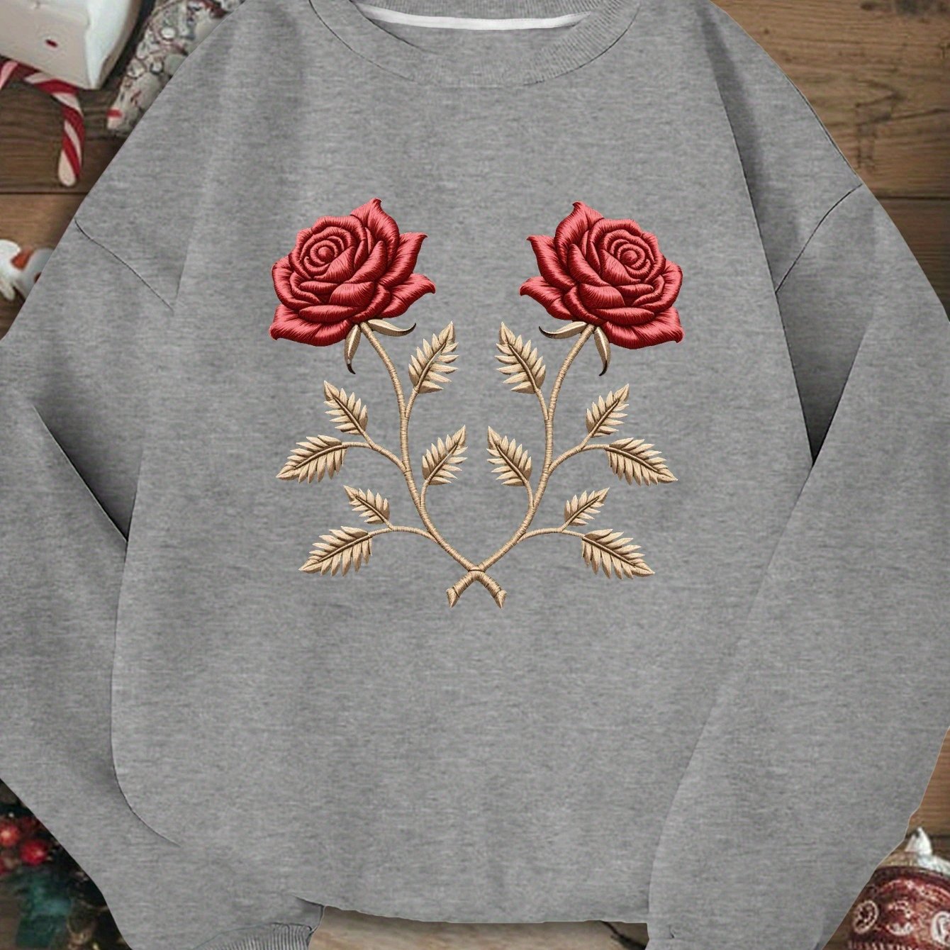 Embroidery Embroidered Pattern with Roses Women'S Plus Size Sweatshirt