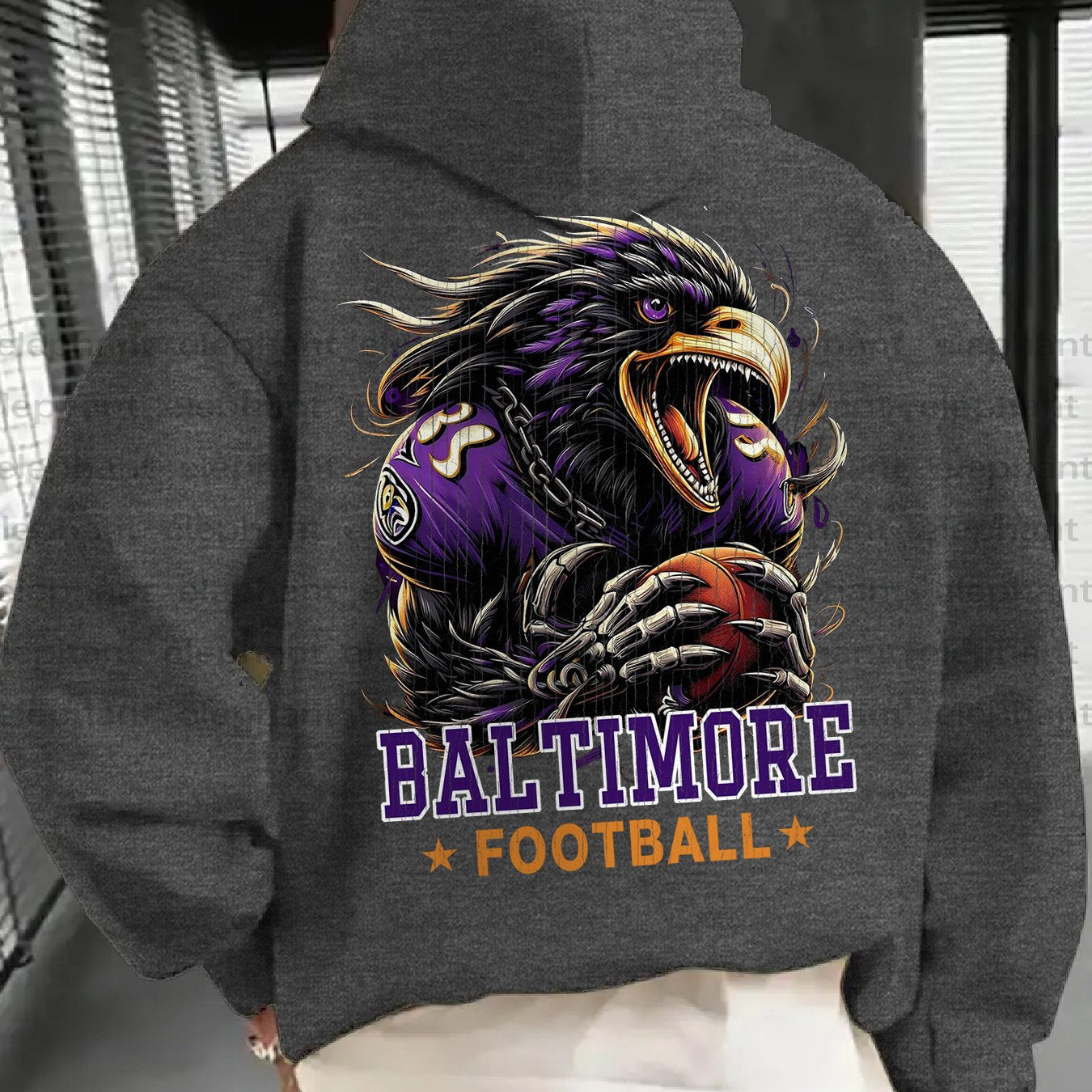 1pc Baltimore Football Graphic Print Hoodie - Thickened Unisex Casual Pullover with Pocket, Long Sleeve Autumn Winter Sweatshirt for Men & Women, Football Enthusiast Gift
