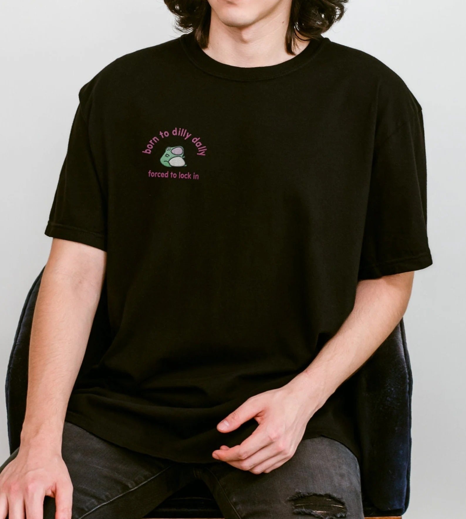Born to Dilly Dally Cute Frog T-Shirt, Funny Minimalist Embroidered Shirt