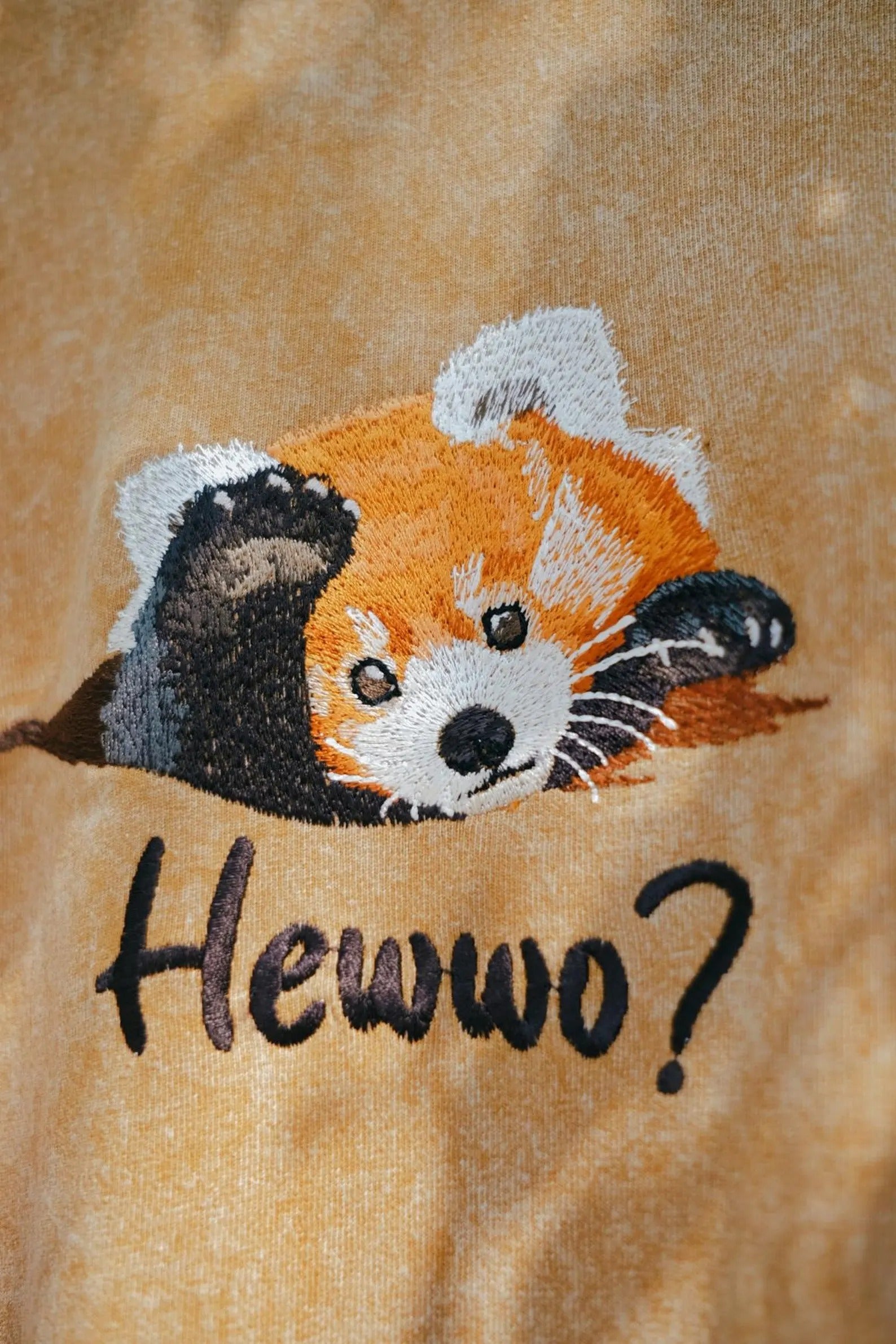 Red panda embroidered t-shirt. So cute. Great material. Oversize shirt form. Streetwear style
