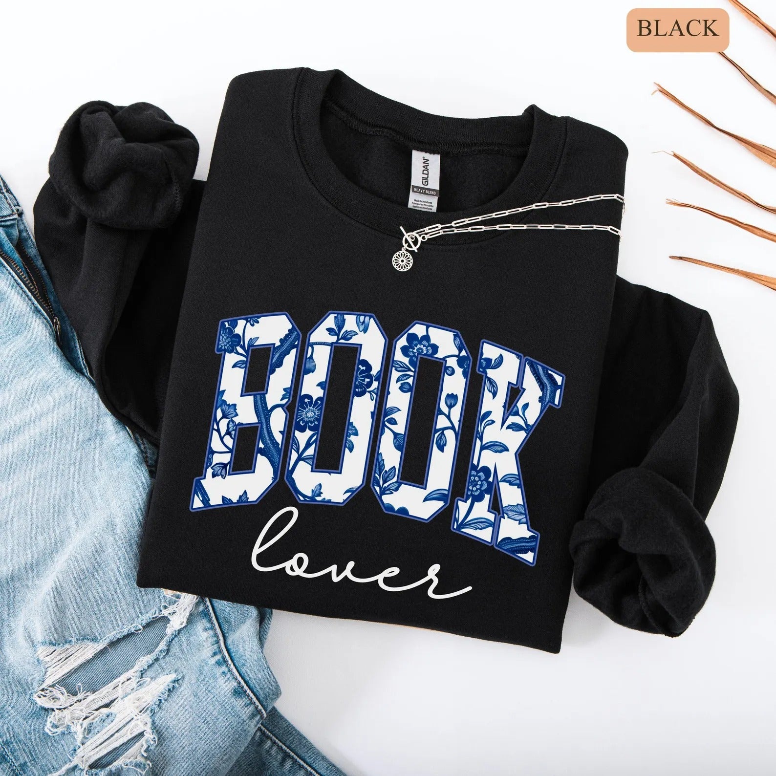 Cute Book Lover Sweatshirt, Bookworm Crewneck, Reading Club, Librarian Gift, Bookish Merch, Reader, Teacher Gift, Book Girly Top, Read Book
