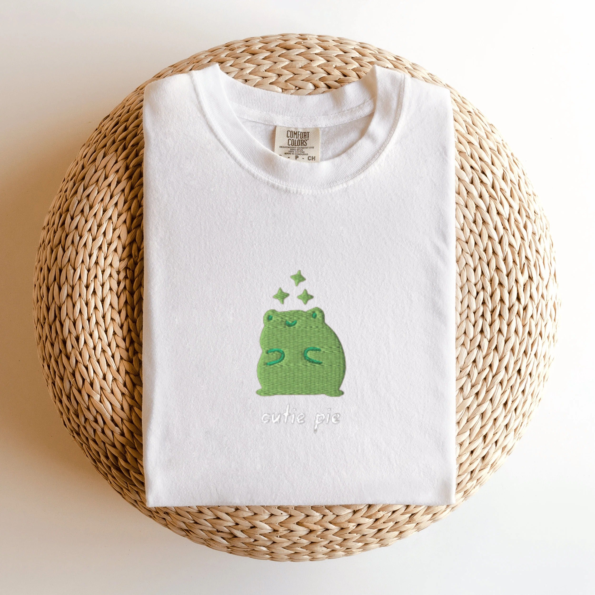 Comfort Colors Frog Cutie Pie Shirt, Embroidered Frog Crewneck, Cute Animal Shirt, Embroidered Frog Shirt, Cute Embroidered T-Shirt