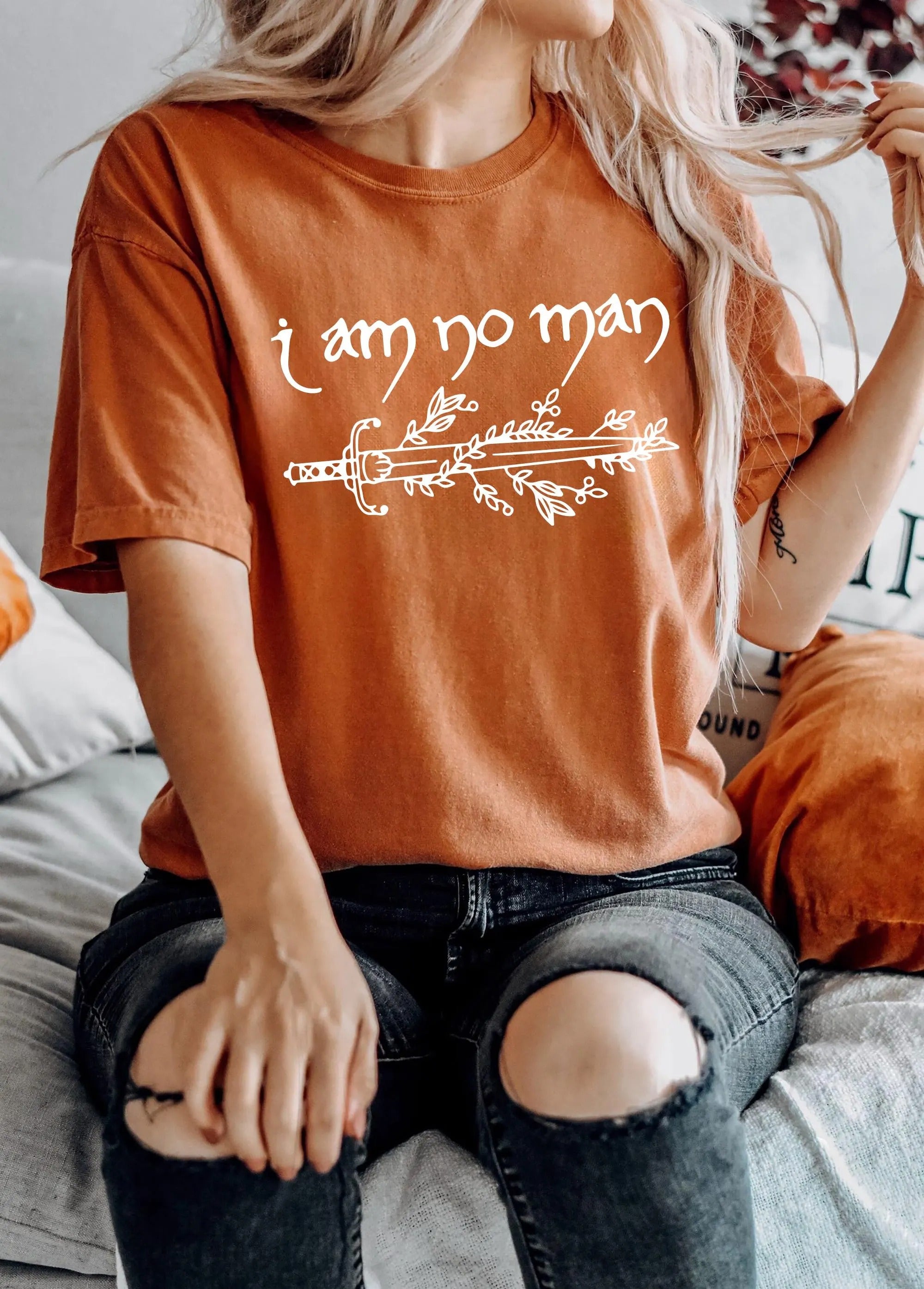 I Am No Man tshirt, Fantasy Merch, Reading Fandom t-shirt, Literature, Book Lover tshirt, Comfort Colors, fantasy book shirt, Fantasy Reader