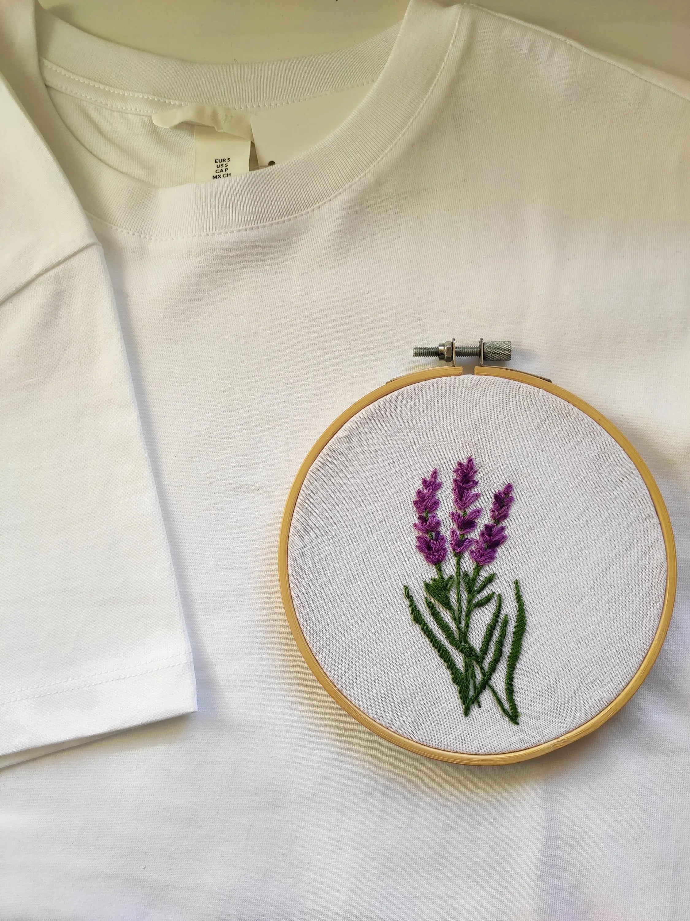 Hand embroidered T-shirt, embroidered lavender. Lavender flowers on t-shirt, t-shirt design