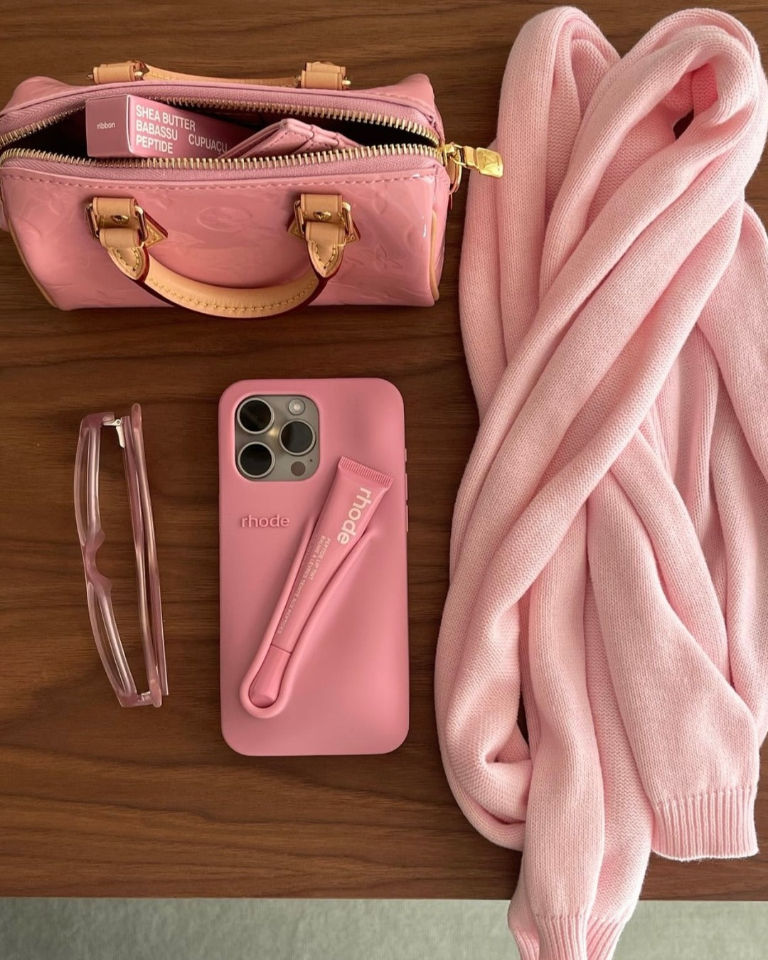 DIY Rhode Ribbon Soft Silicone Lipstick Phone Case For iPhone 16 15 14 13 12 11 Pro Max Plus Portable Lip Gloss Holder Ins Hot Cover