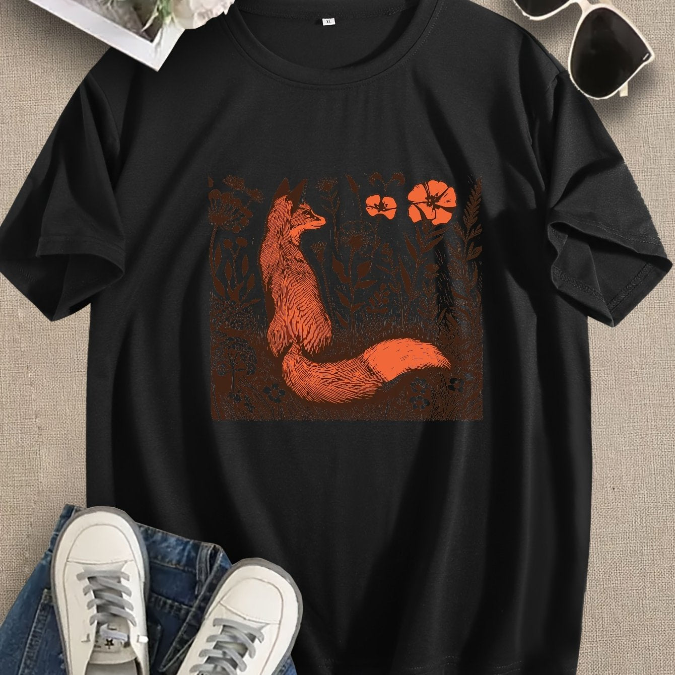 [Soft Cotton T-Shirt] Soft Cotton Women's Rustic Fox & Floral Graphic T-Shirt | High Elasticity Breathable Streetwear Top for Spring/Summer, Casual Daily Wear, Machine Washable Gift, Ladies T Shirts, Everyday Comfort, Streets