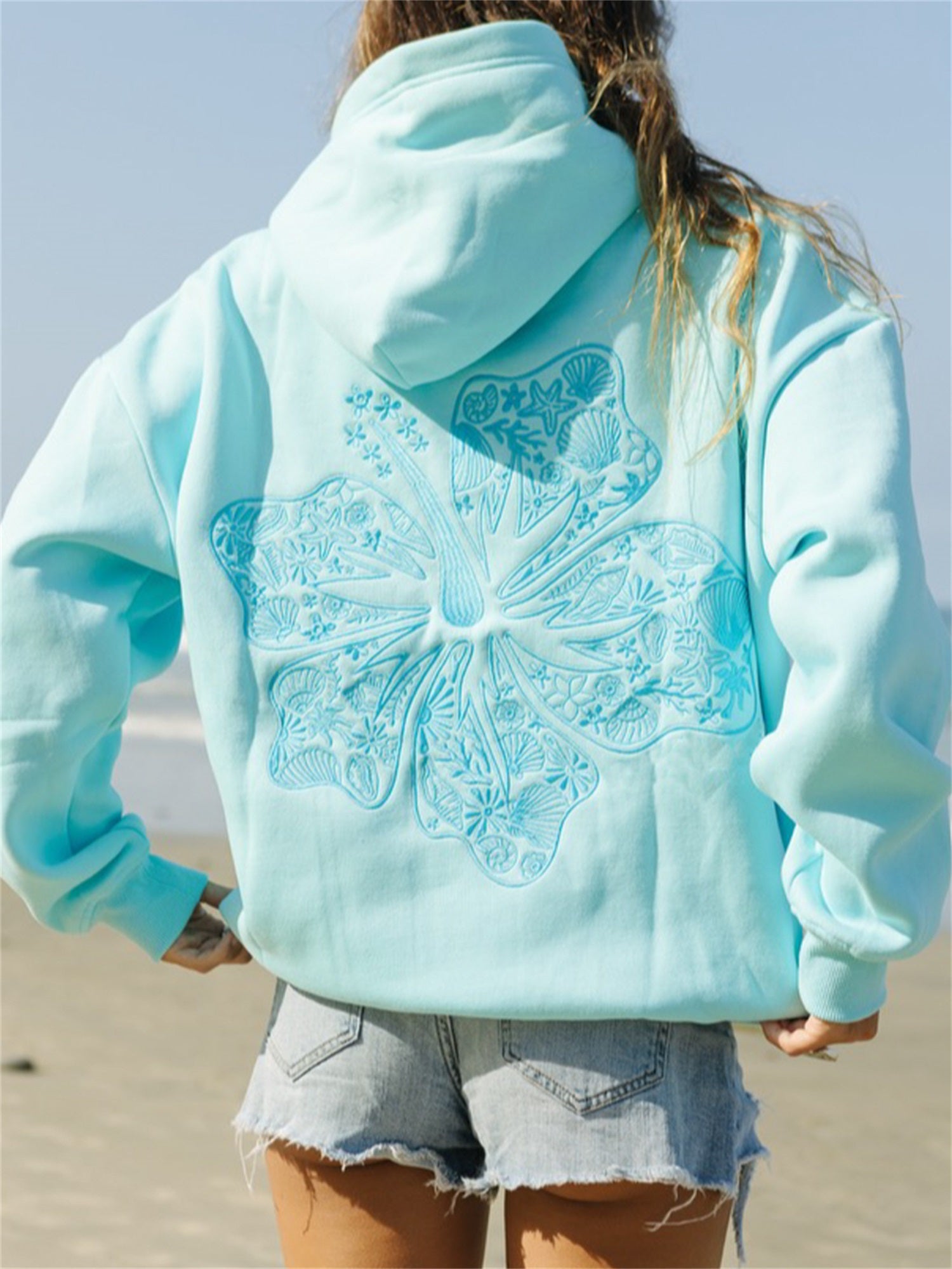 [Everyday Comfort] Women's Casual Pink Hoodie with Seashell & Palm Embroidery - Long Sleeve, Zip-Up, Oversized Beach Sweatshirt, 100% Polyester, Machine Washable - Perfect for Streetwear & Relaxation