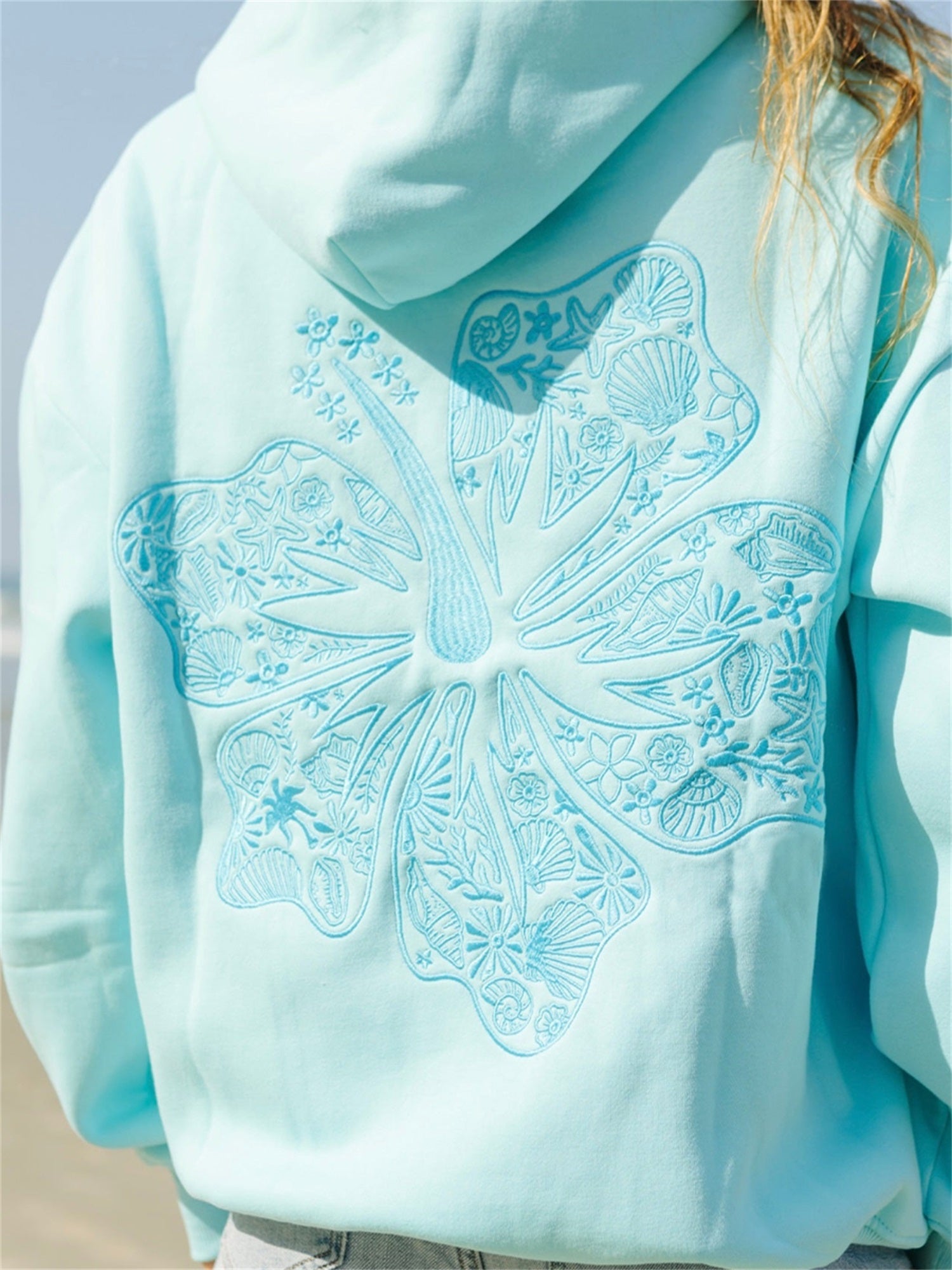 [Everyday Comfort] Women's Casual Pink Hoodie with Seashell & Palm Embroidery - Long Sleeve, Zip-Up, Oversized Beach Sweatshirt, 100% Polyester, Machine Washable - Perfect for Streetwear & Relaxation