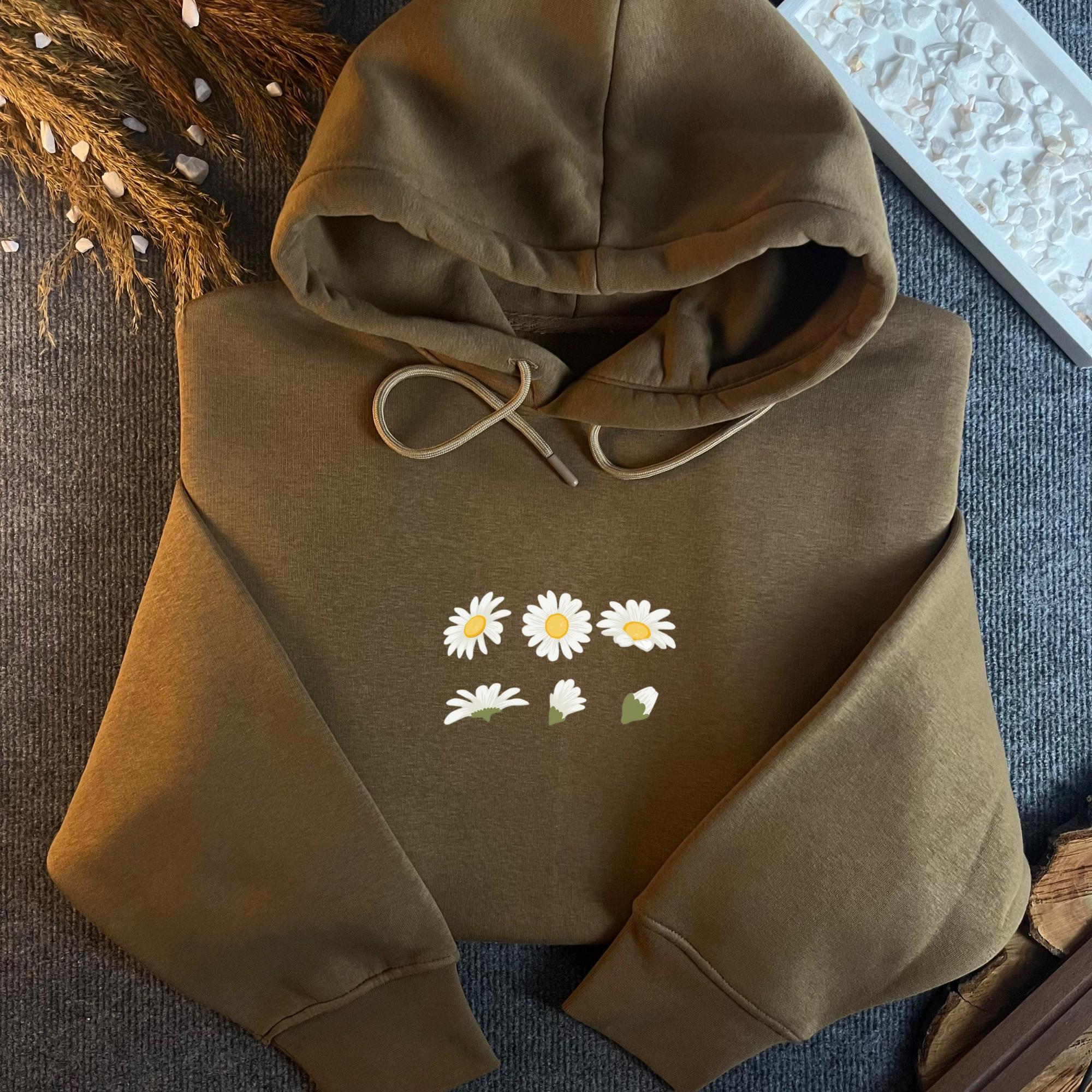 Blooming Daisy Embroidered Hoddie, Flower Bouquet Oversized Unisex Embroidery Sweatshirt, HighQuality Aesthetic Clothing Sweat Shirts