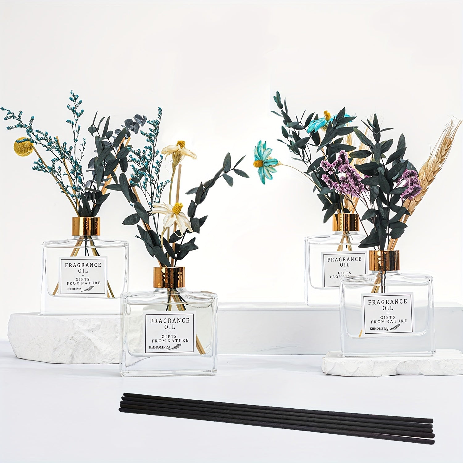 Jasmine Scent Reed Diffuser Sets 4.05 Oz(120ml) With Real Flower Diffuser Stick Home Fragrance Light Aroma Scented Home Décor Essential Oil