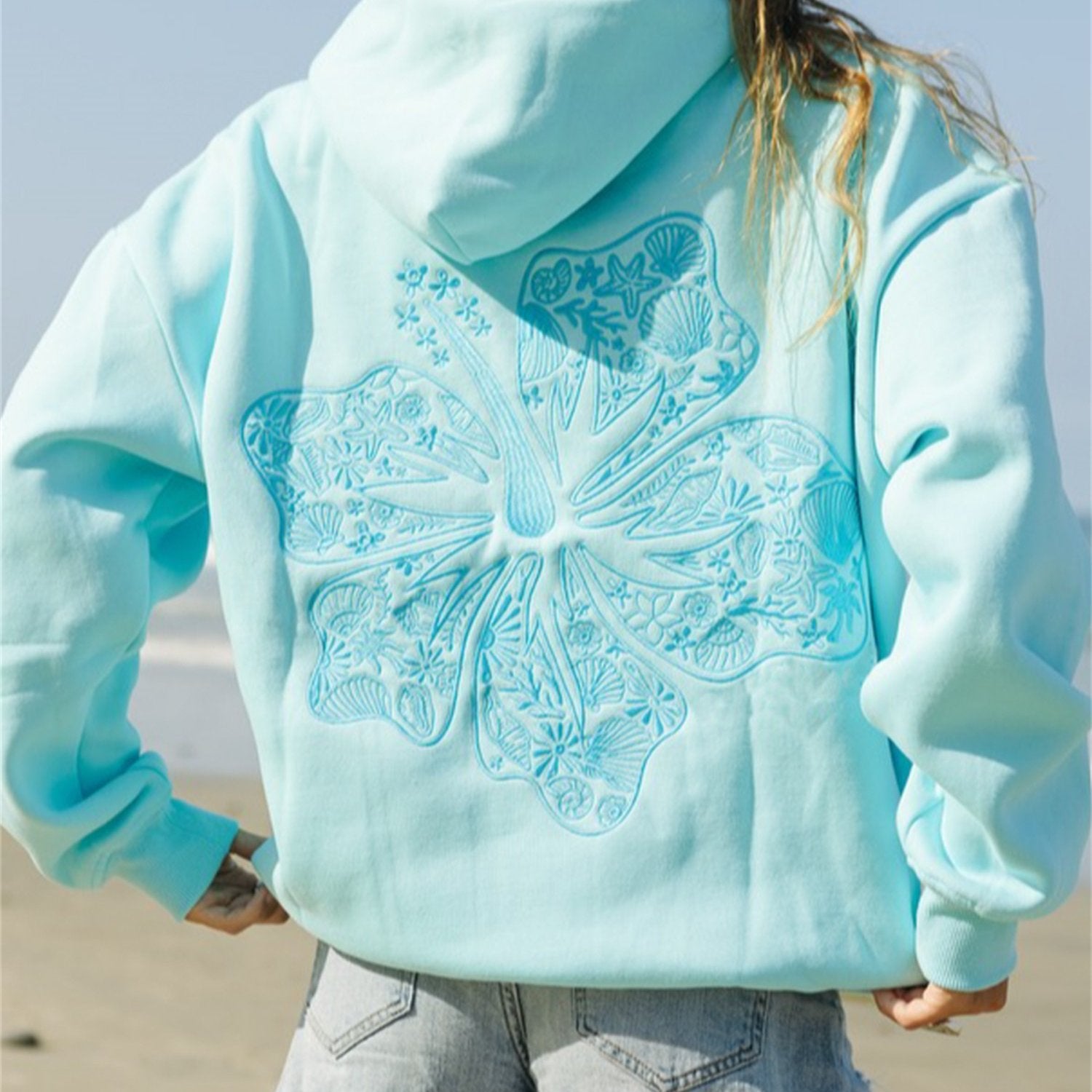 [Everyday Comfort] Women's Casual Pink Hoodie with Seashell & Palm Embroidery - Long Sleeve, Zip-Up, Oversized Beach Sweatshirt, 100% Polyester, Machine Washable - Perfect for Streetwear & Relaxation