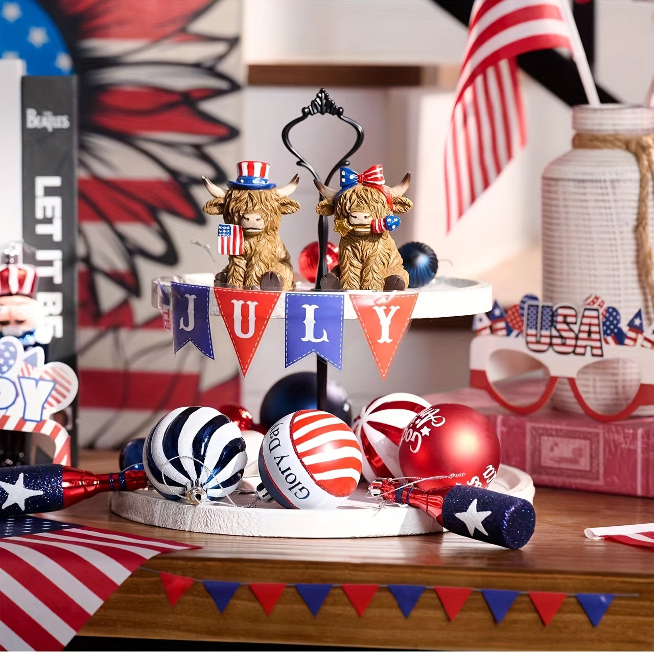 Highland Cow Patriotic Decorations, Medium High Mountain Yak Figurines | 4th Of July Decorations, Memorial Day Independence Day Home Decor for Table Kitchen Bedroom Bathroom, Daily Gift for Mother's Father's Day