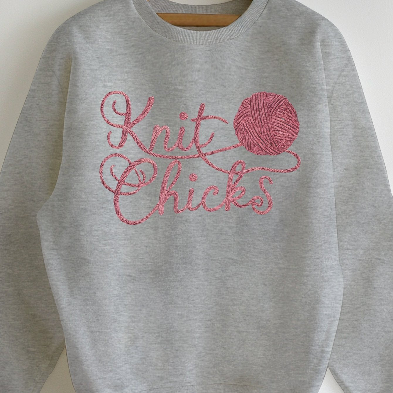 Cozy 'Knit Chicks' Geometric Pattern Women's Sweatshirt - Soft Polyester, Light Gray with Pink Embroidery, Long Sleeve, Round Neck, Machine Washable - Perfect for Fall/Winter Casual Wear