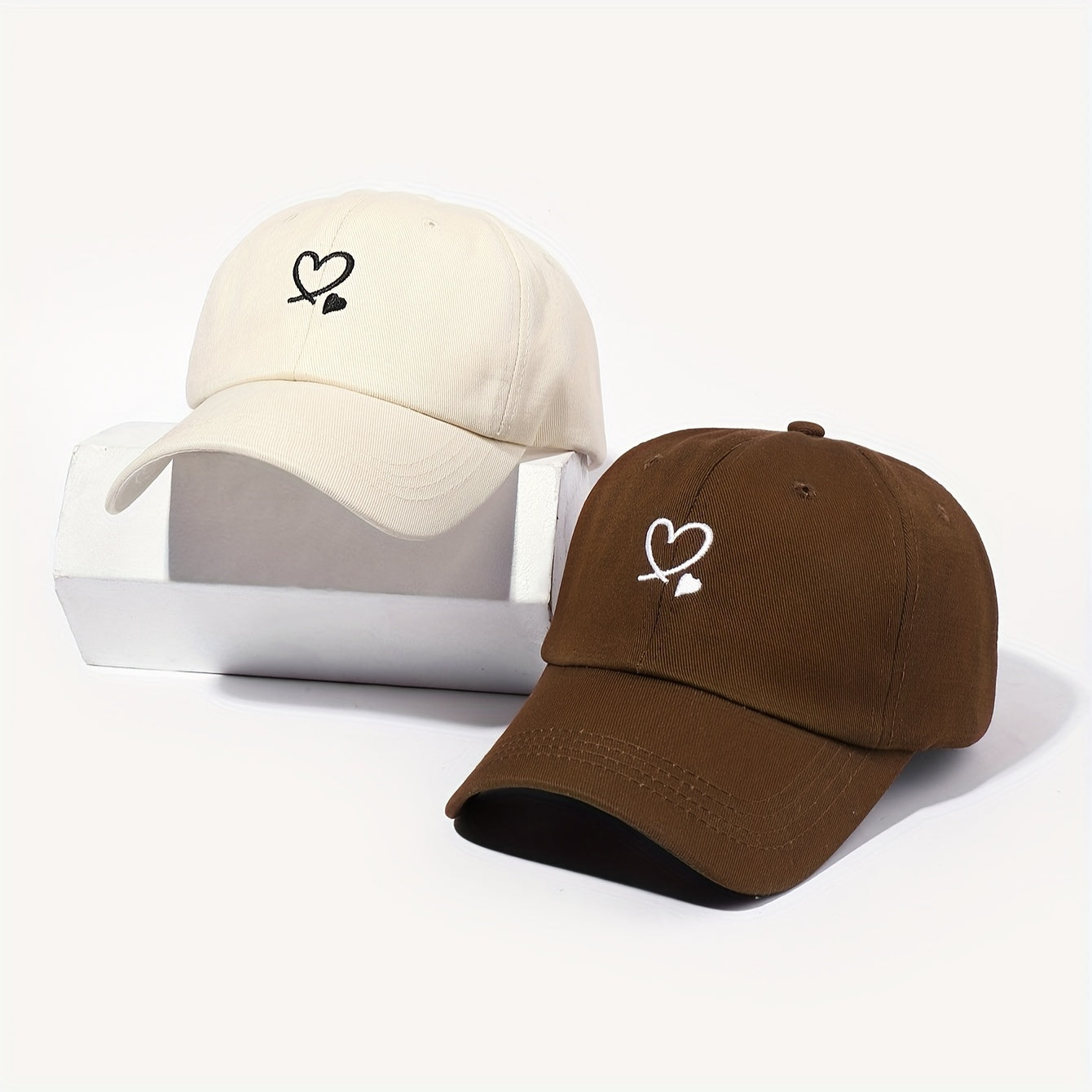 Unisex Embroidered Adjustable Sun Protection 2pcs Double Heart Baseball Caps - Woven Fabric, Hand Wash/Dry Clean, Holiday Theme Outdoor Leisure Hats, Casual Headgear | Adjustable Caps | Structured Cap