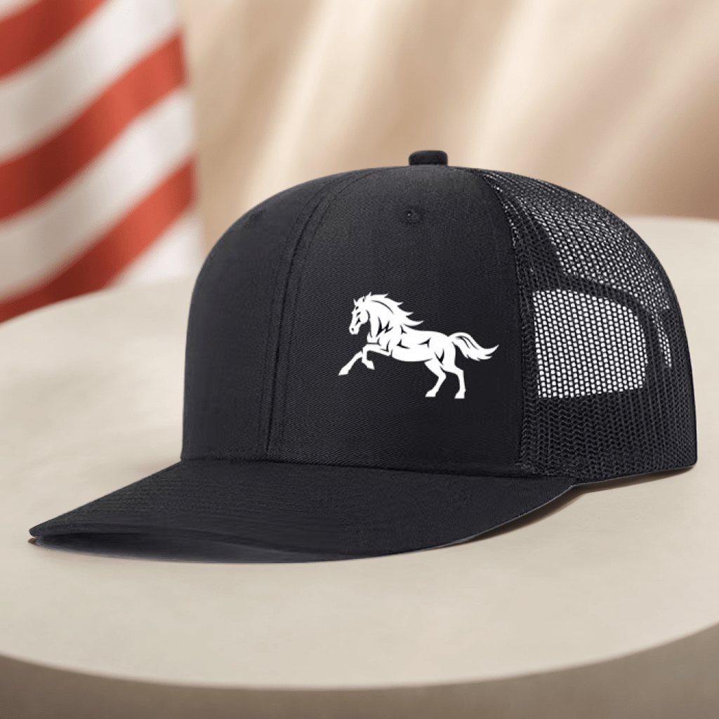 [Adventure] Men's Black Mesh Baseball Cap with Running Horse Design - Breathable Trucker Hat for Outdoor Sports & Casual Wear