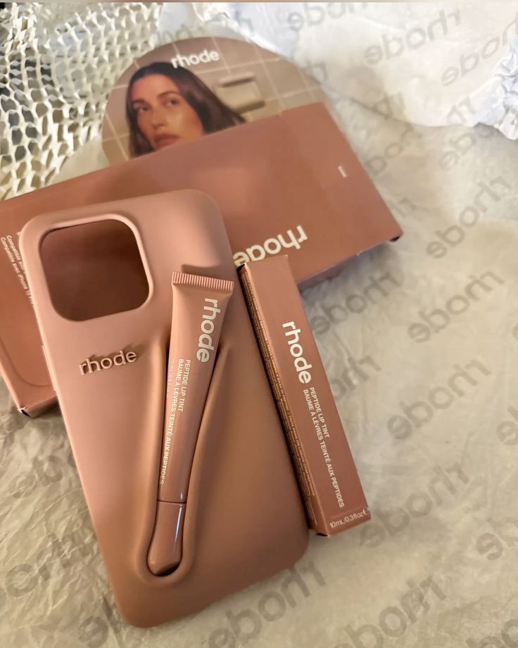 DIY Rhode Toast Soft Silicone Lipstick Phone Case For iPhone 16 15 14 13 12 11 Pro Max Plus Portable Lip Gloss Holder Ins Hot Cover
