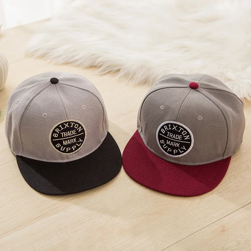 New Fashion Flat-Brimmed Baseball Cap Korean Hip Hop Snapback Cap Men Embroidery Letters All-match Sunshade Hat Women
